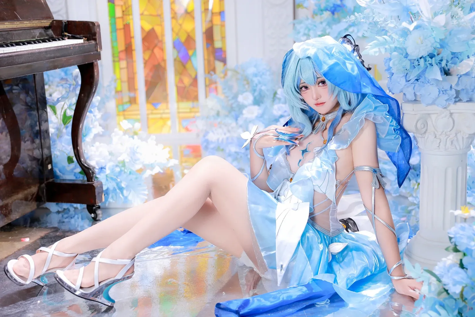 鳴潮守岸人cos，藍調深海與鋼琴彩窗的靜謐迴響 - 第 14 張