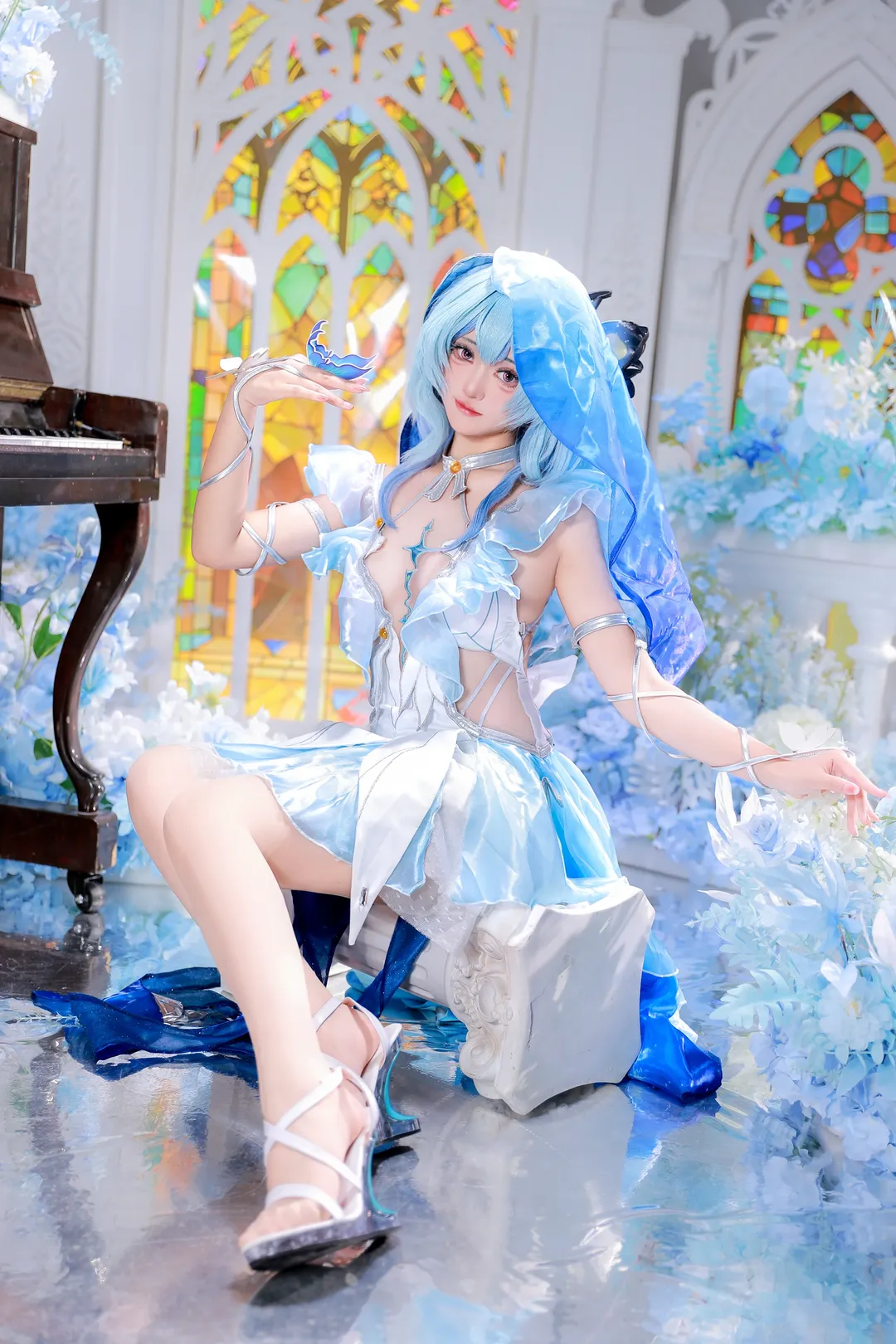鳴潮守岸人cos，藍調深海與鋼琴彩窗的靜謐迴響 - 第 15 張