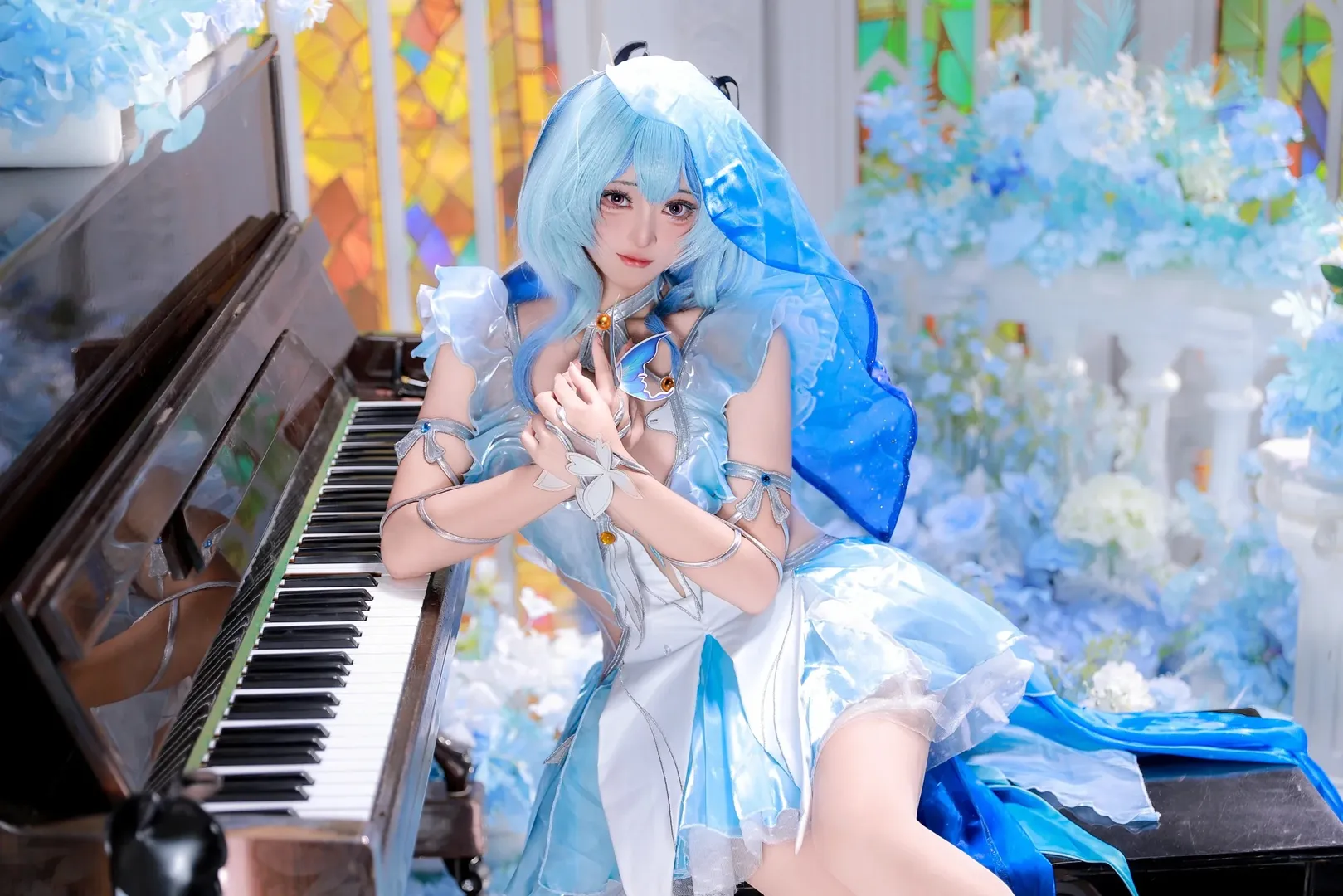 鳴潮守岸人cos，藍調深海與鋼琴彩窗的靜謐迴響 - 第 2 張