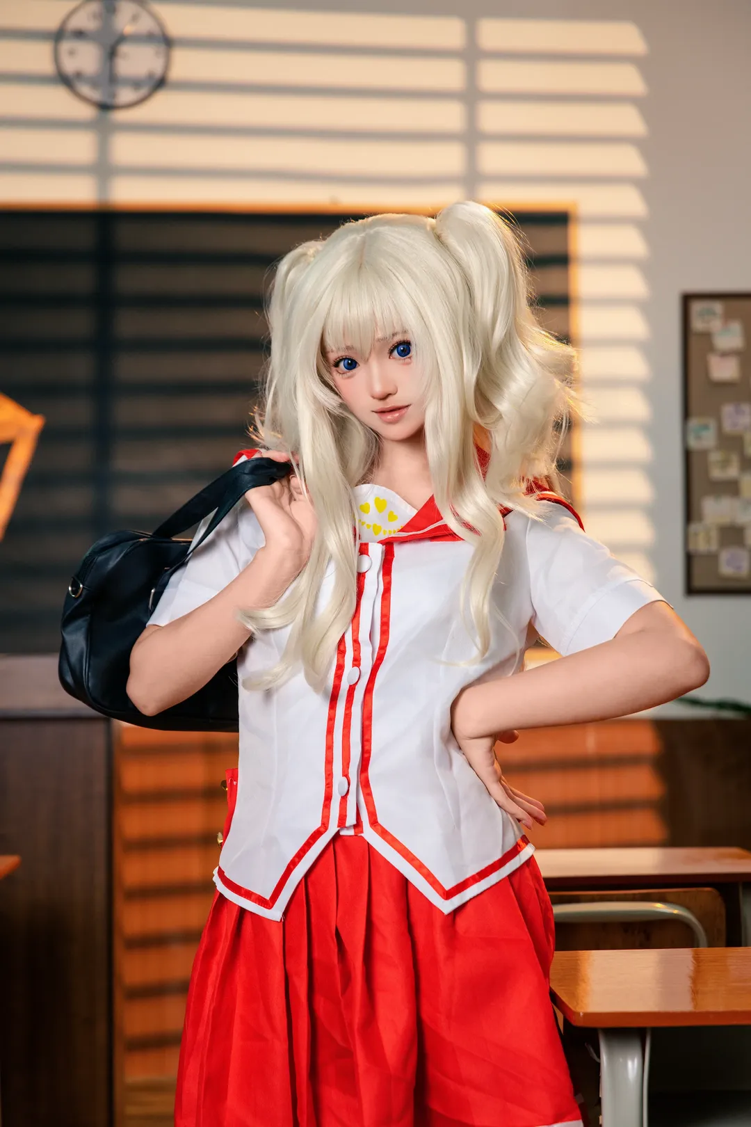 【友利奈绪cos】Charlotte夏洛特校园水手服与黑丝日常 - 第 5 张