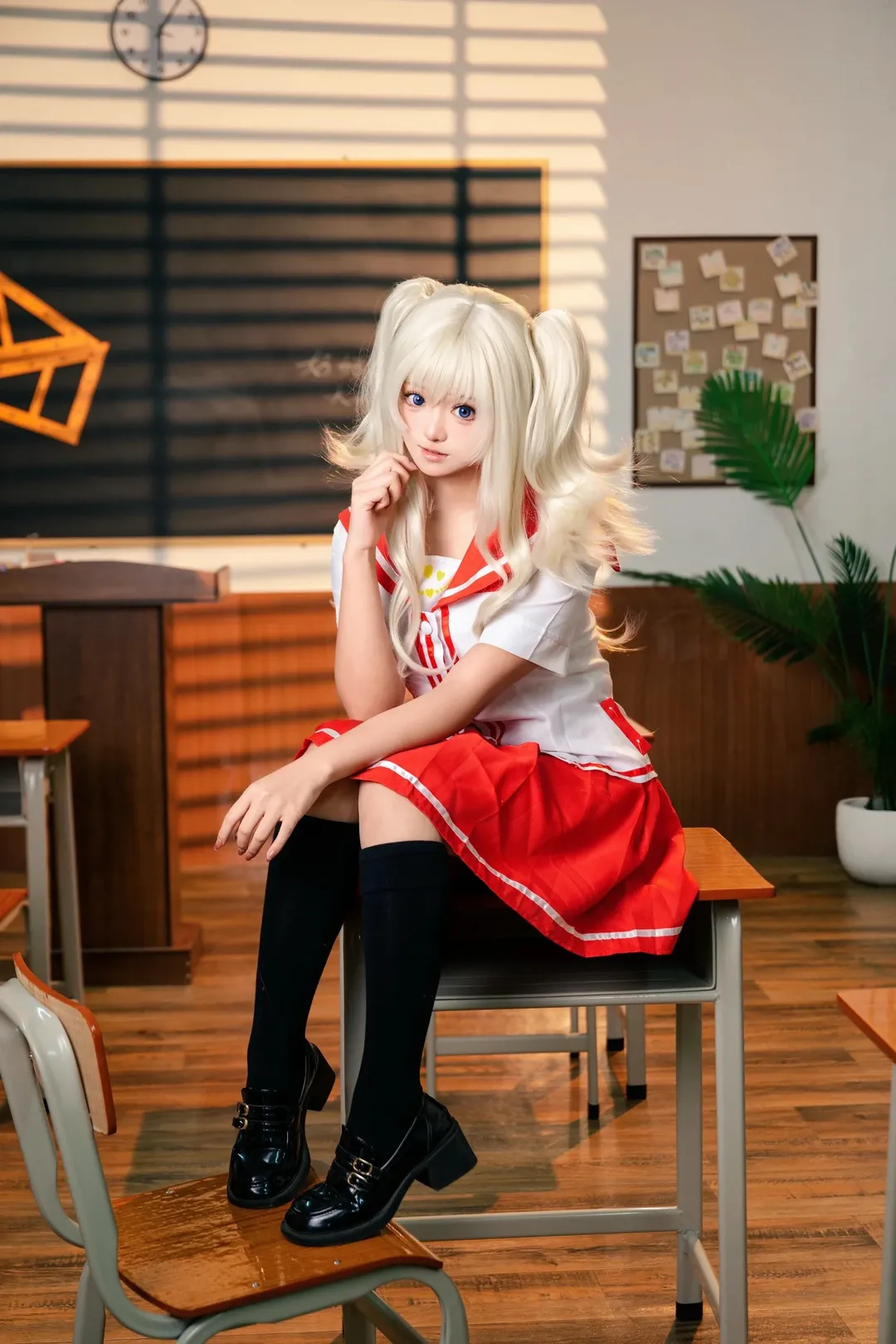 【友利奈绪cos】Charlotte夏洛特校园水手服与黑丝日常 - 第 6 张