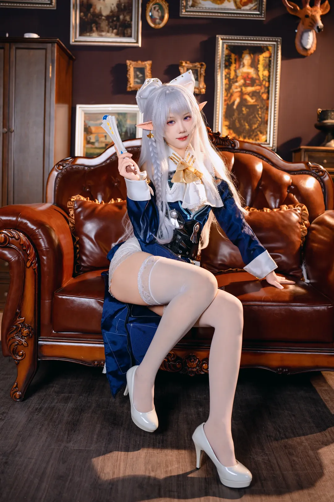 【維琳娜cos】絕區零的高冷與微笑，復古洋裝白絲演繹 - 第 4 張