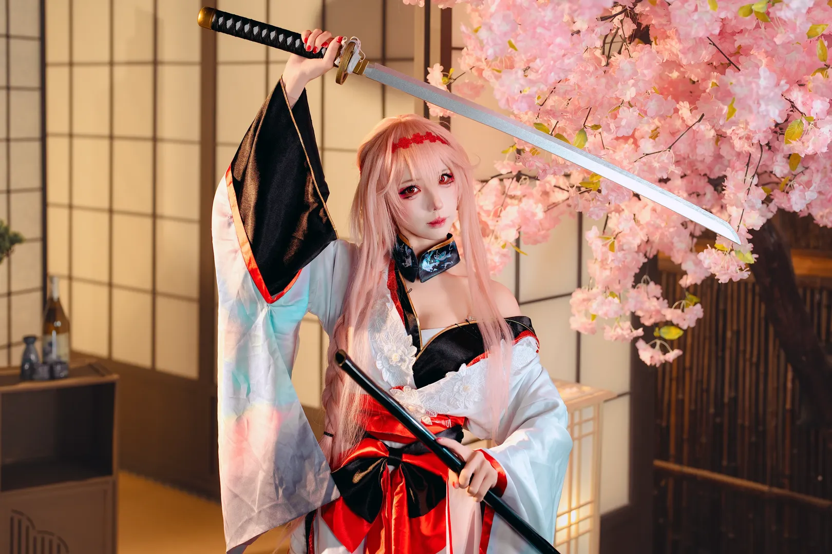 【红莲cos】NIKKE红莲和风写真，刀光下的温柔 - 第 4 张