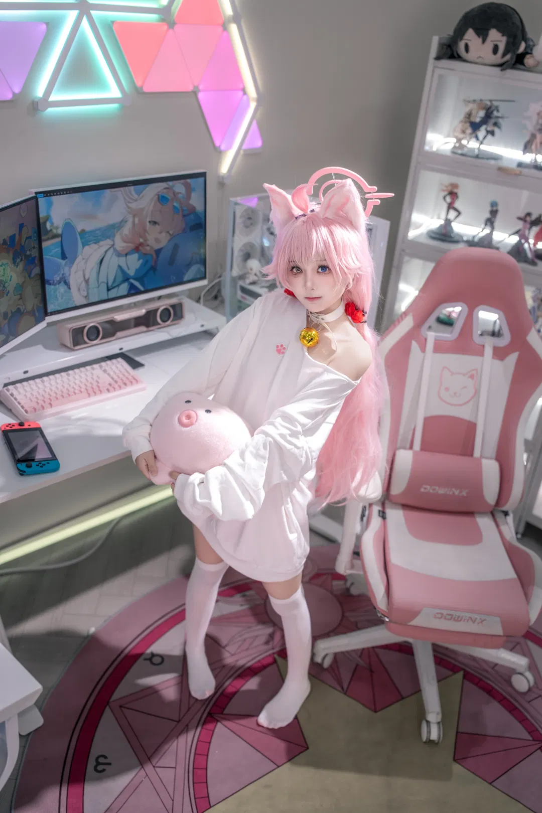 【小鸟游星野cos】蔚蓝档案猫猫前辈的电竞慵懒时间 - 第 6 张
