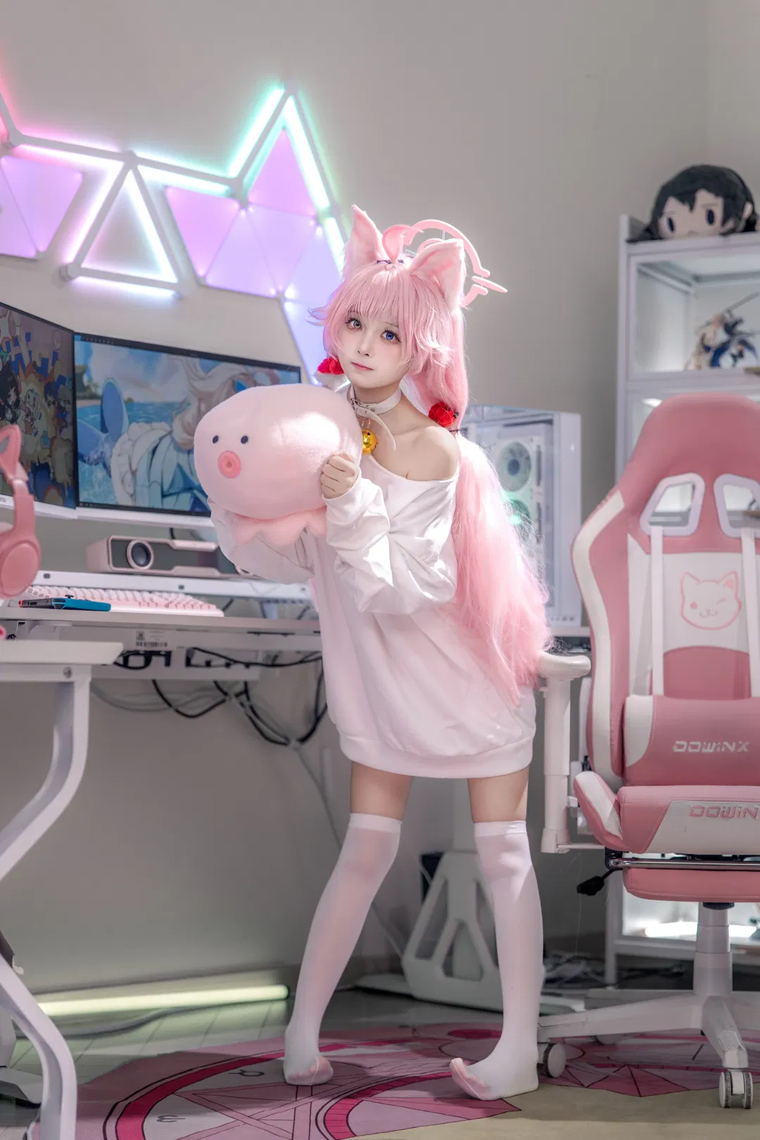 【小鸟游星野cos】蔚蓝档案猫猫前辈的电竞慵懒时间 - 第 8 张
