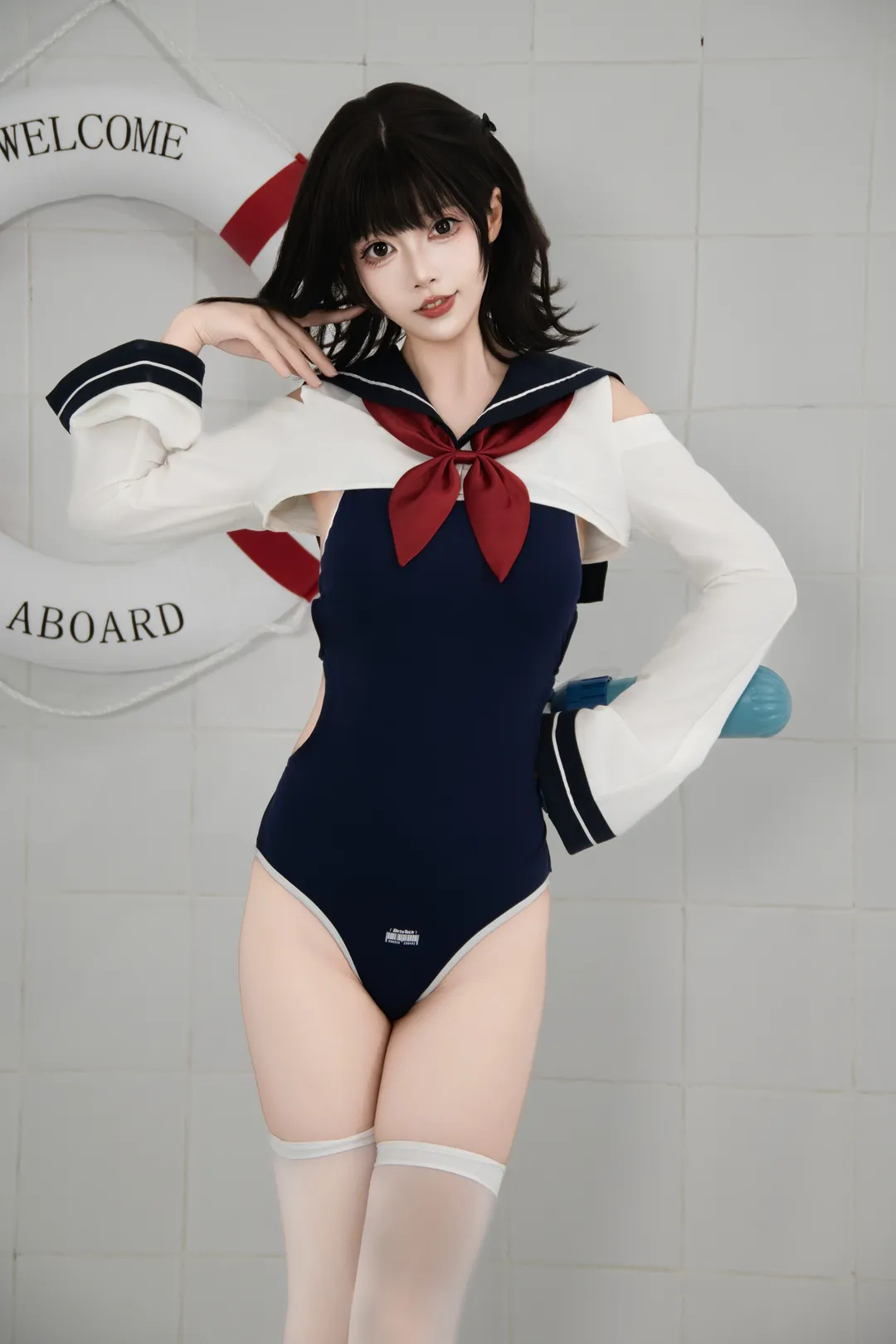 夏日泳池死库水，水手服与白丝的清凉碰撞 - 第 5 张