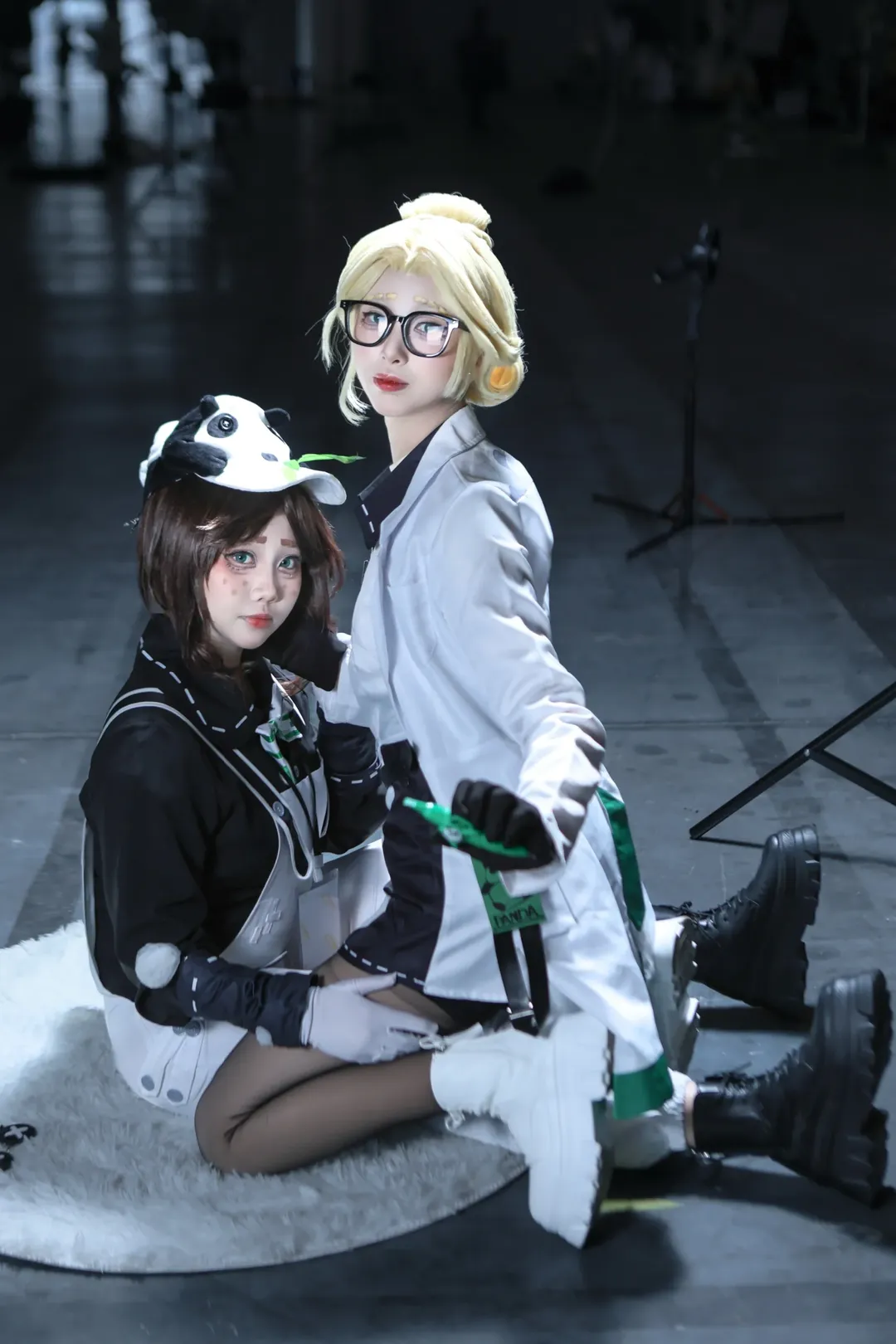 【丽莎贝克cos】第五人格中医生与园丁的羁绊时刻 - 第 4 张