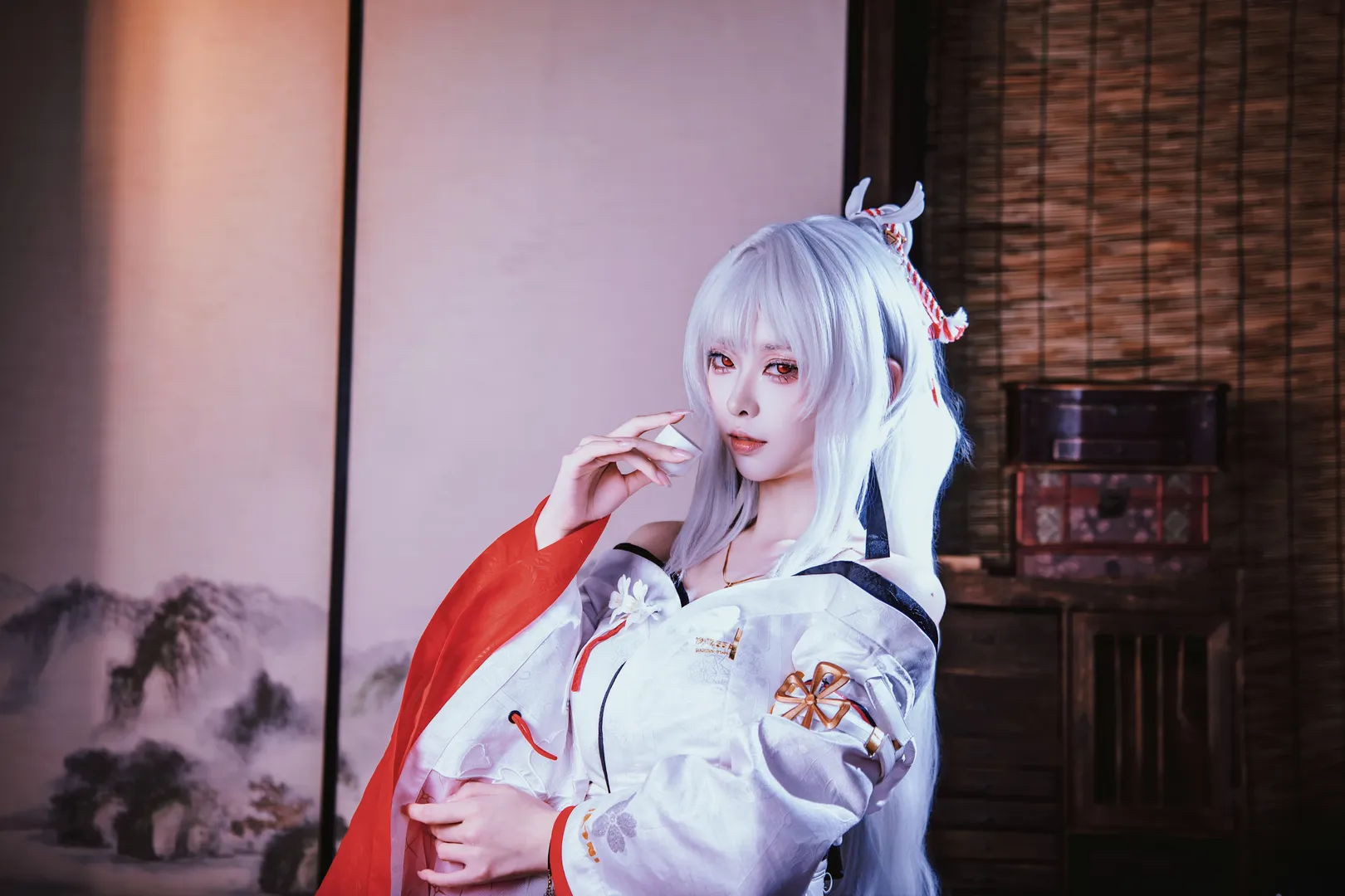 【绯雪cos】鸣潮里的清冷和风刀客 - 第 3 张