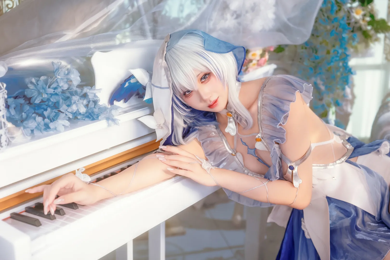 【守岸人cos】鳴潮藍色治癒系，琴鍵與琴絃間的夢幻光影 - 第 3 張
