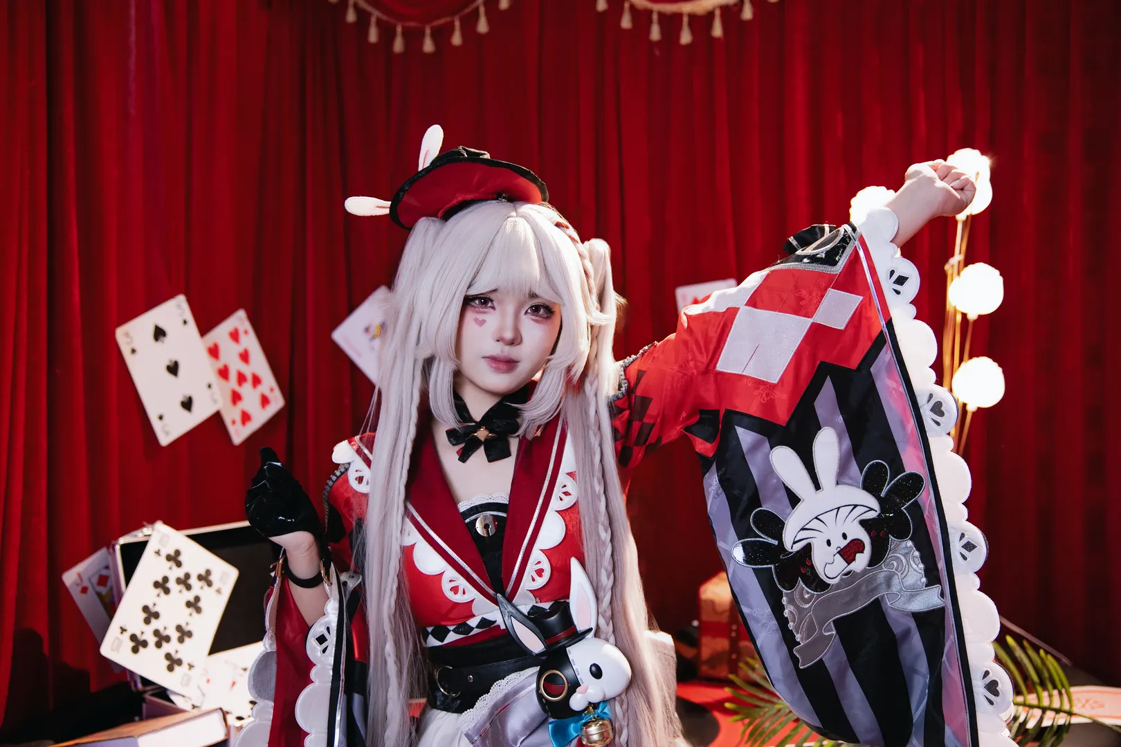 【火花cos】崩坏星穹铁道，红幕布下的兔耳魔术师 - 第 3 张