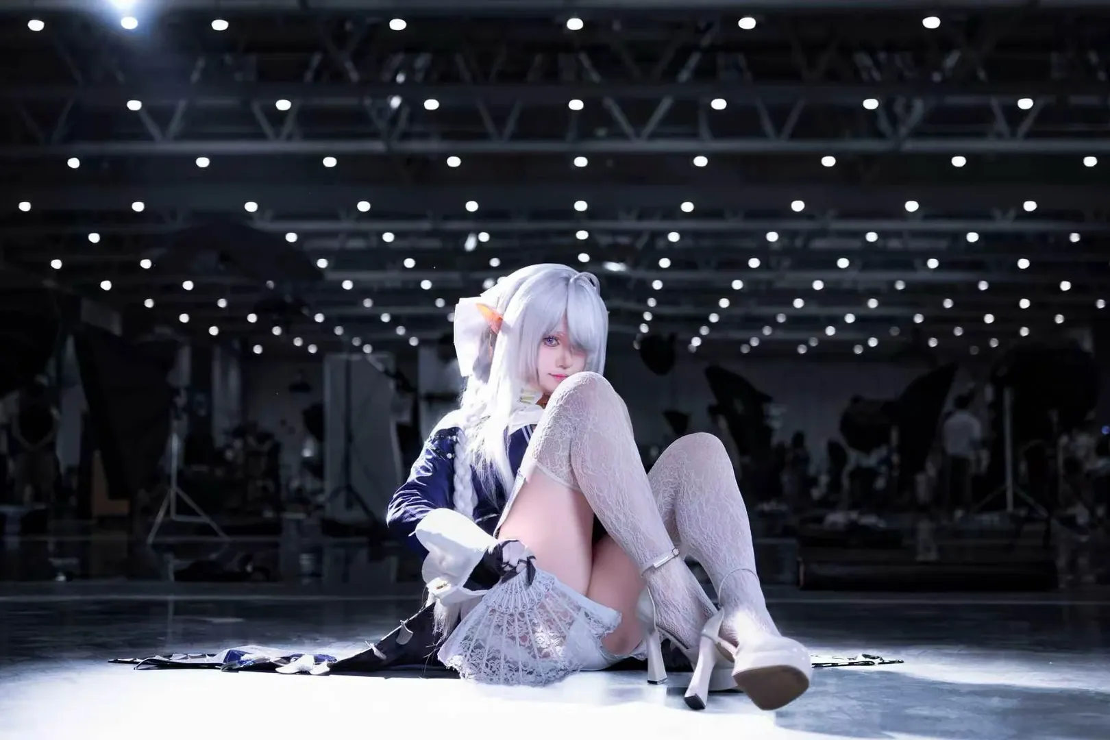 【维琳娜cos】绝区零里的冷光精灵 - 第 2 张