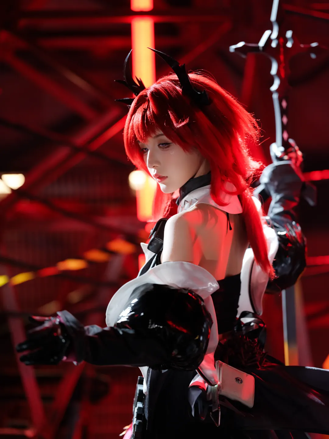 【萊萬汀cos】明日方舟紅髮惡魔的工業機械廢墟記錄 - 第 3 張