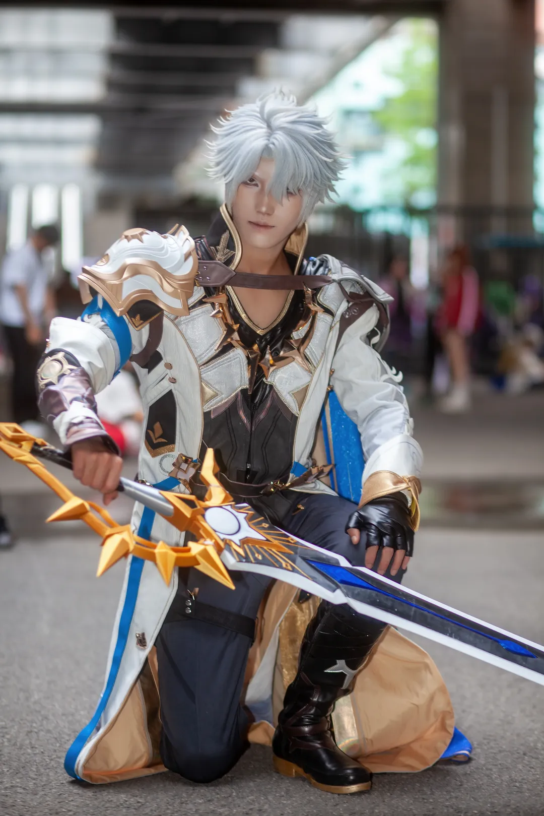 【白厄cos】星紋鎧甲與破曉巨劍，復刻揹負全世界的白厄 - 第 3 張