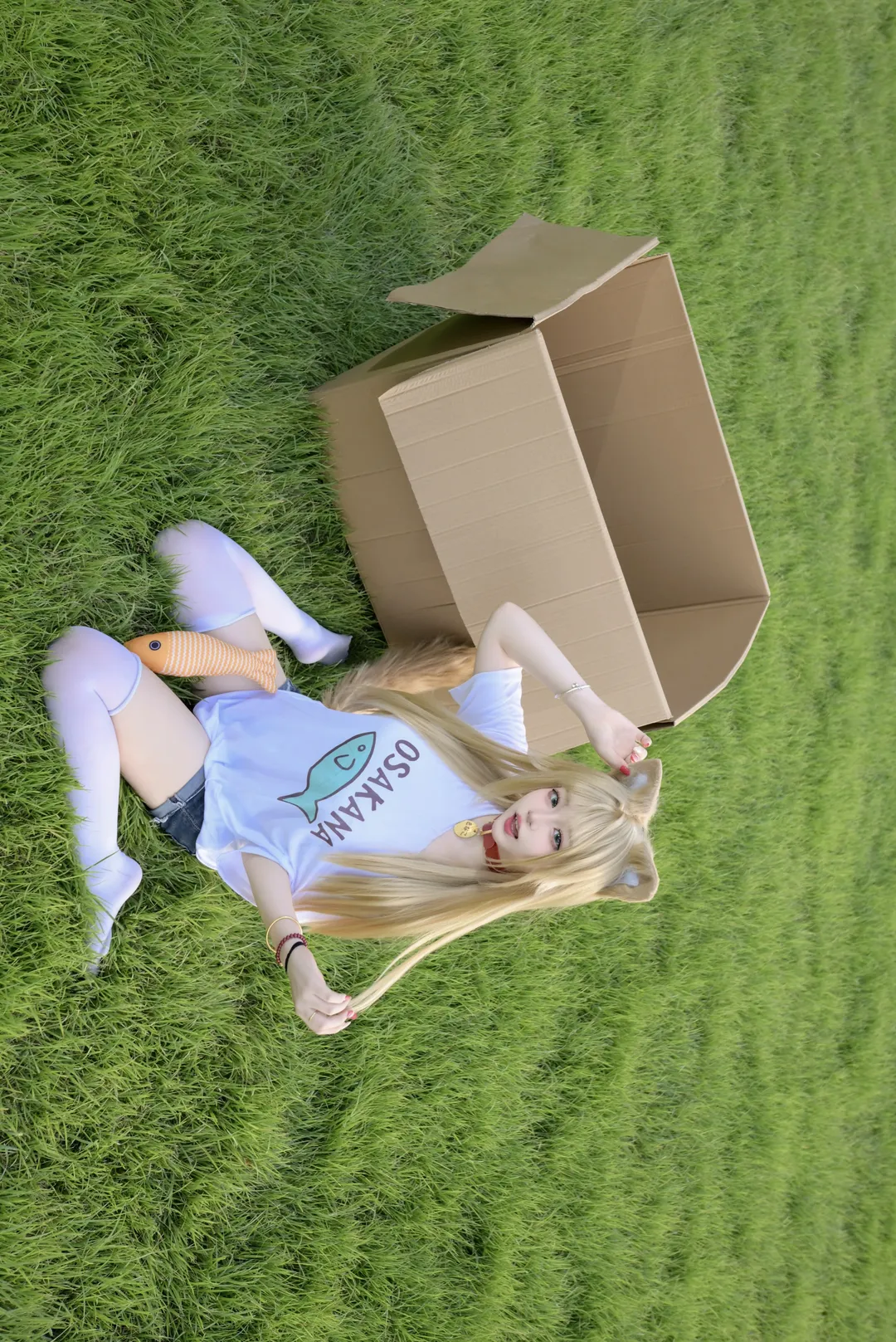 [Kinako cosplay] Natural Atmosphere lawn photoshoot diary