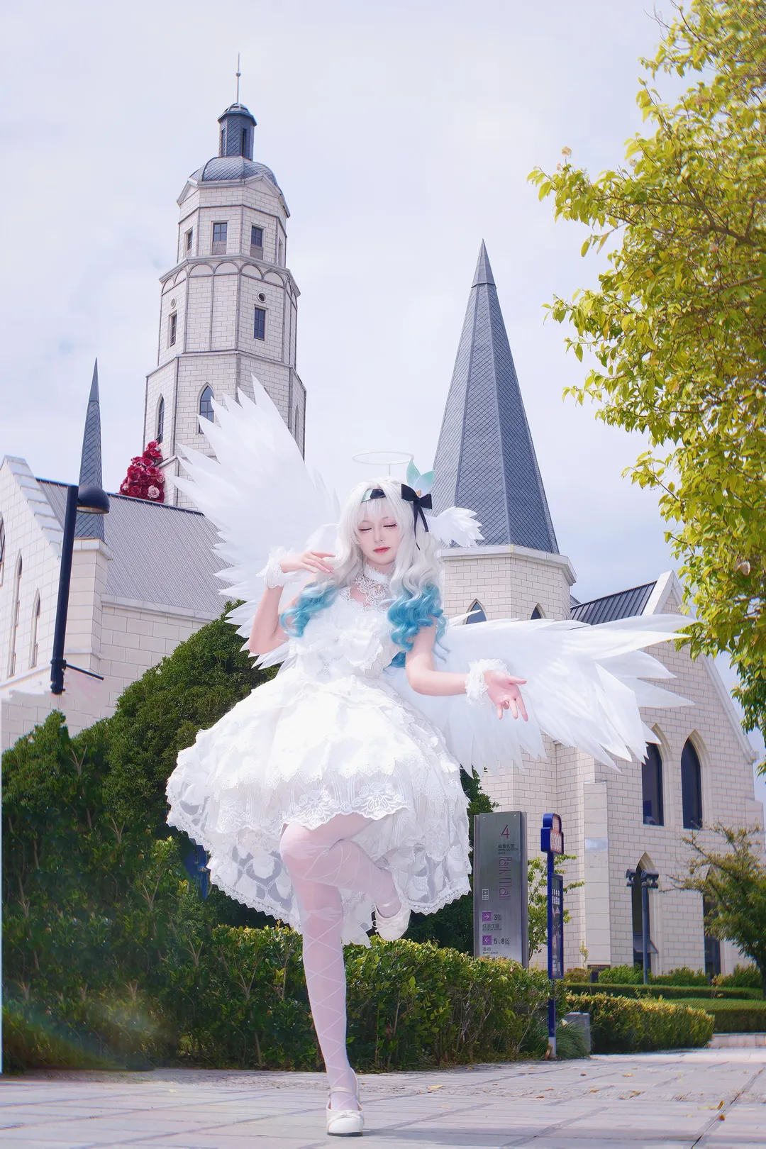 【流萤cos】崩坏星穹铁道私设，教堂前的天使形态拍摄分享 - 第 2 张