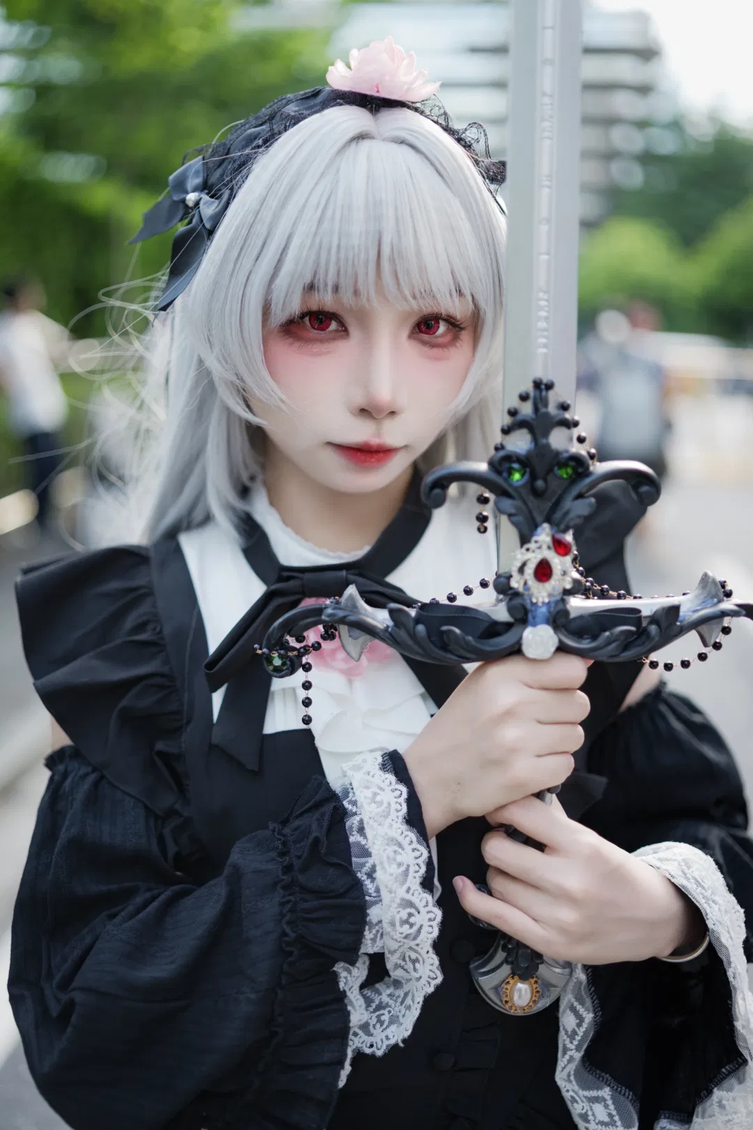 【水银灯cos】蔷薇少女哥特风场照，漫展拍照姿势分享 - 第 8 张