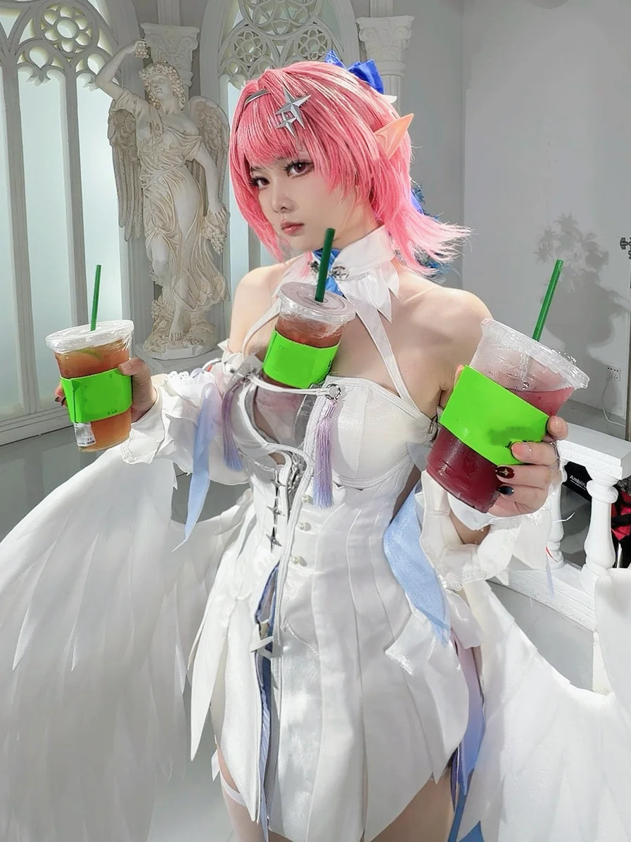 【蕾米埃爾cos】絕區零：真女人就要喝三杯 - 第 1 張