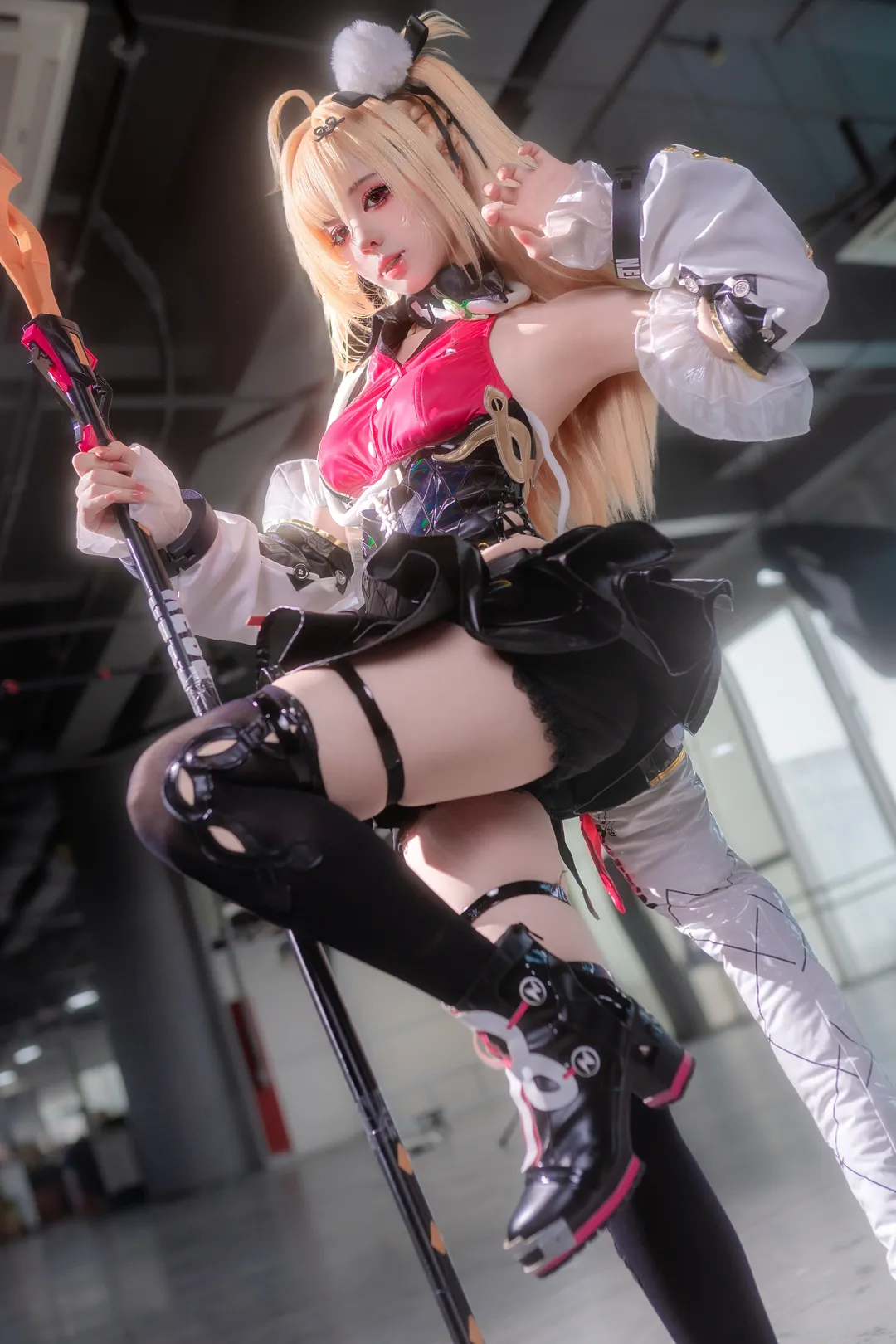 【希希芙cos】绝区零 演绎口若悬蛇的酷飒与俏皮 - 第 2 张