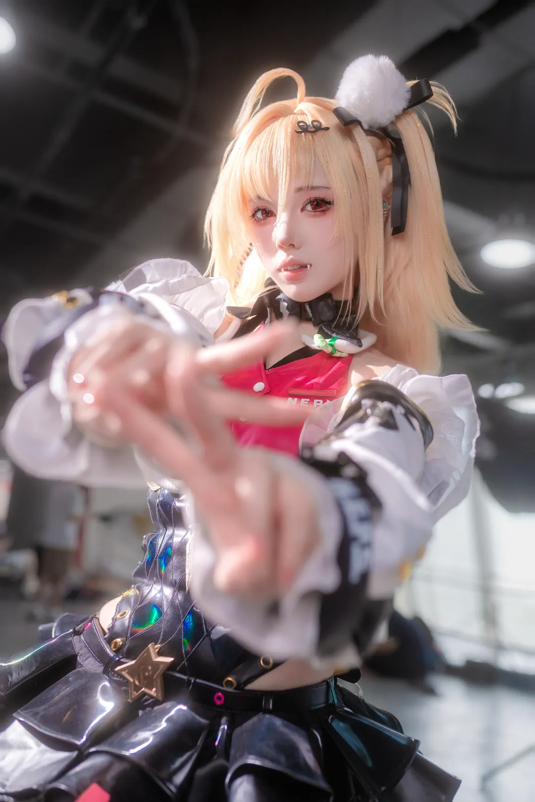 【希希芙cos】绝区零 演绎口若悬蛇的酷飒与俏皮 - 第 4 张