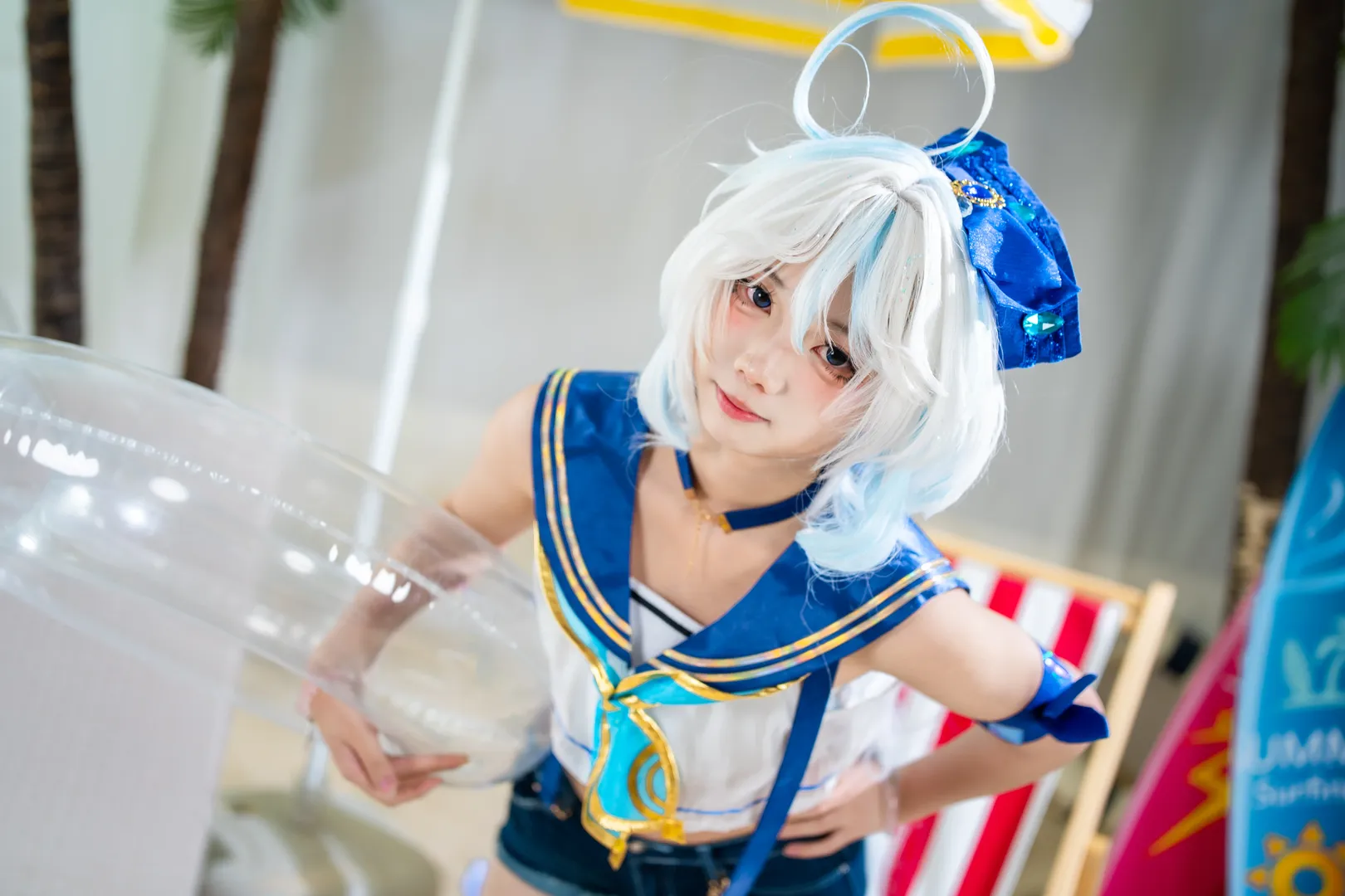 【芙宁娜cos】原神夏日泳装，海滨的清凉时刻 - 第 1 张