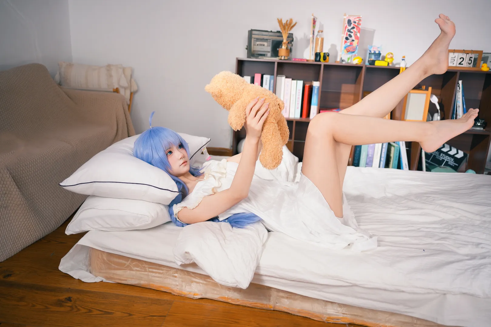 【洛琪希cos】無職轉生裡的藍髮魔法師睡衣居家時光 - 第 4 張
