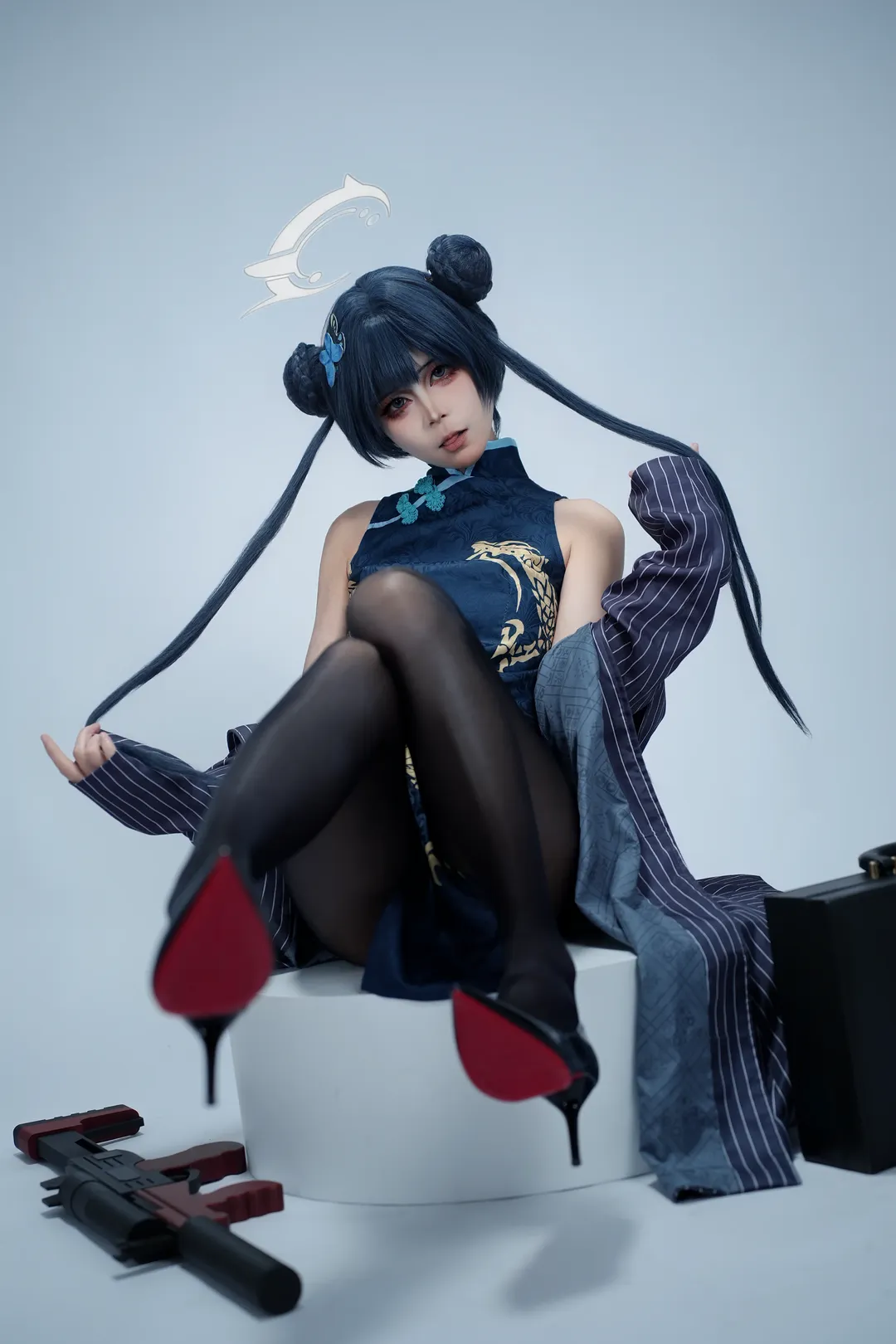 [Ryuge Kisaki cosplay] Blue Archive Ryuge Kisaki, the cold and glamorous agent in Black stockings Qipao and red-bottom shoes