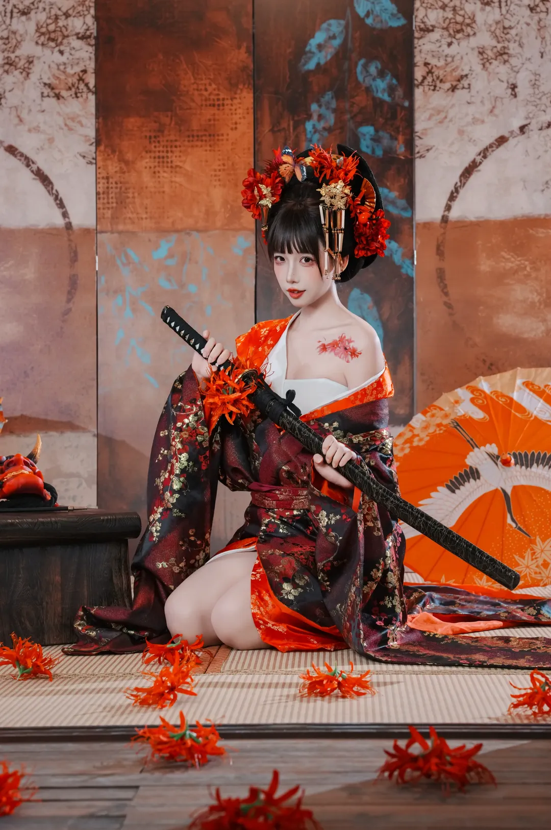 暗黑和风花魁写真 红黑金质感与鬼面武士刀的碰撞 - 第 7 张