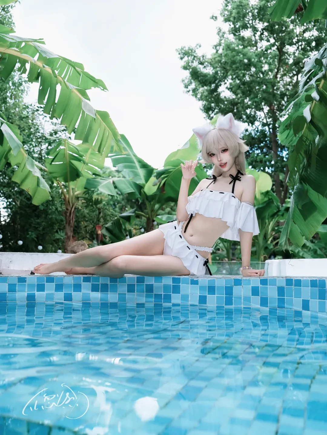 【日富美cos】蔚蓝档案的夏日泳池清凉穿搭 - 第 3 张