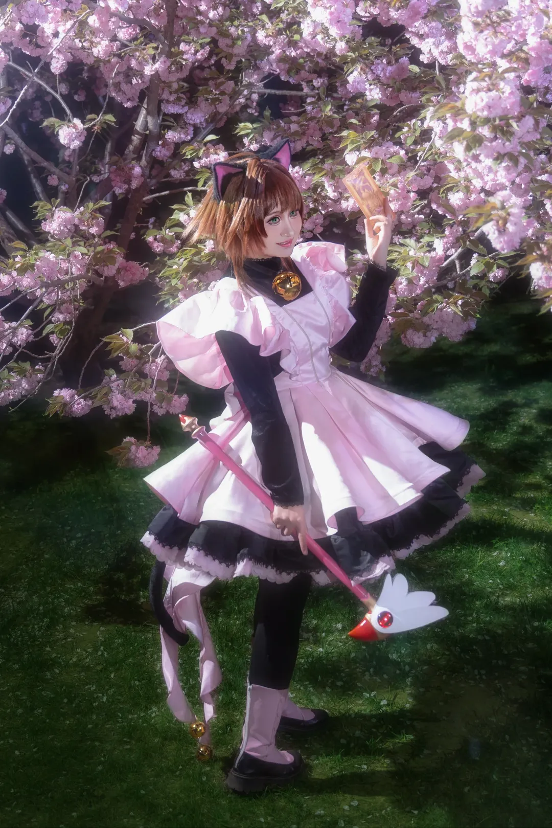 【木之本樱cos】夜樱之下的魔卡少女樱，雷牌战斗服的完美还原 - 第 2 张