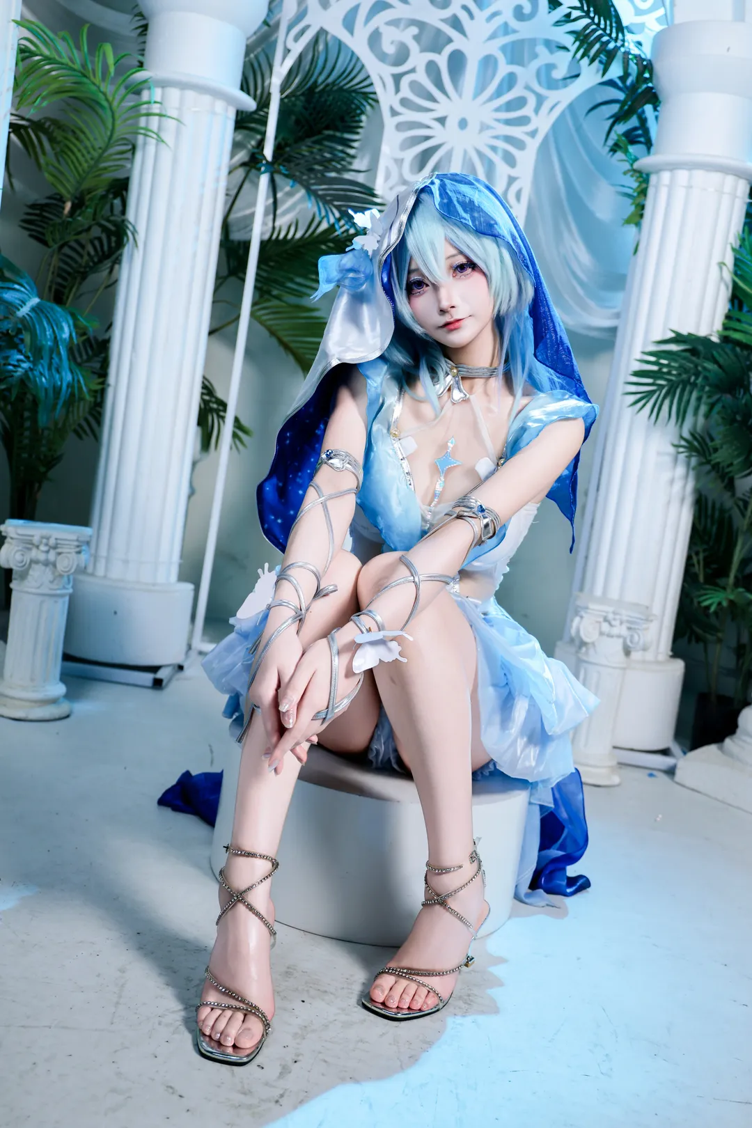 【守岸人cos】鸣潮蓝白幻境，细节拉满的二次元摄影 - 第 2 张