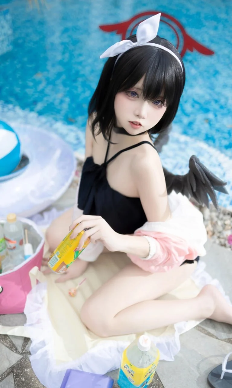 【静山真白cos】蔚蓝档案的盛夏泳池派对 - 第 3 张