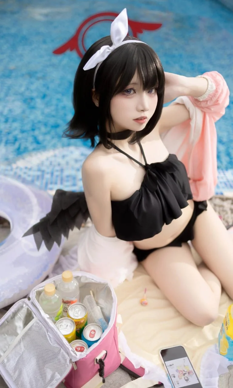 【静山真白cos】蔚蓝档案的盛夏泳池派对 - 第 4 张
