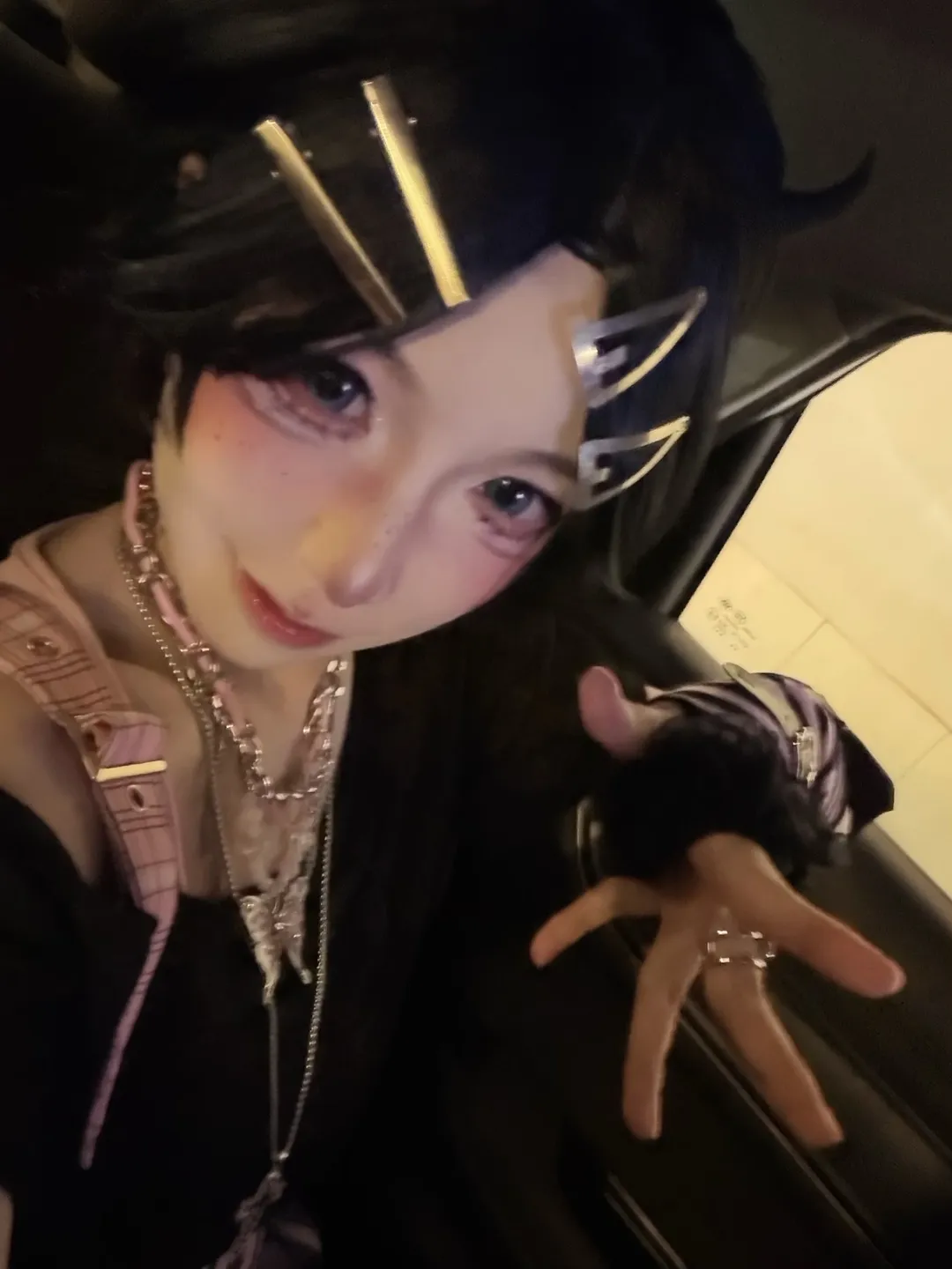 【暮蝶cos】無畏契約裡的致命魅力，自搭出街的亞文化穿搭 - 第 2 張