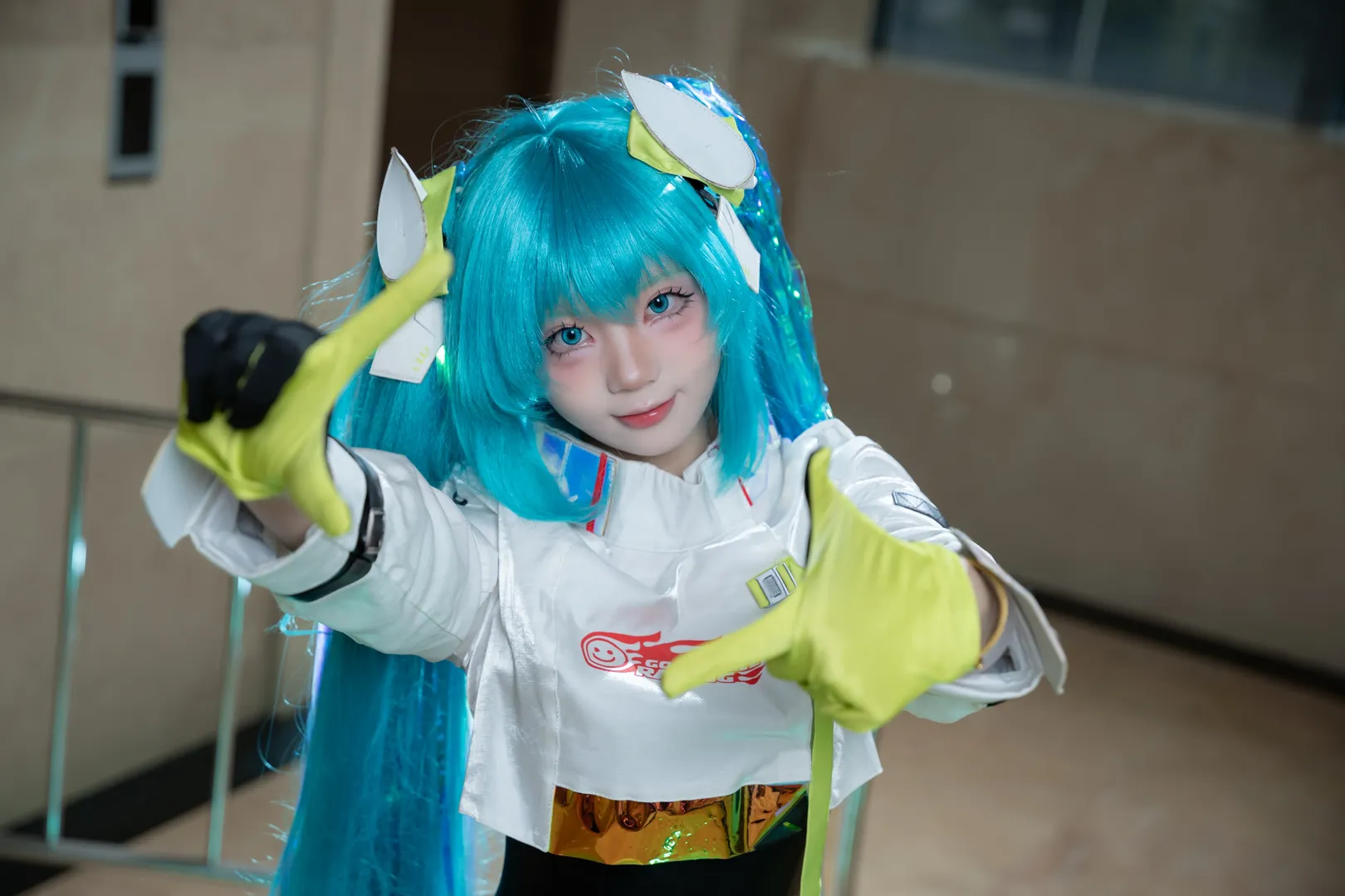 【初音未来cos】2022赛车初音造型的多场景拍摄 - 第 2 张