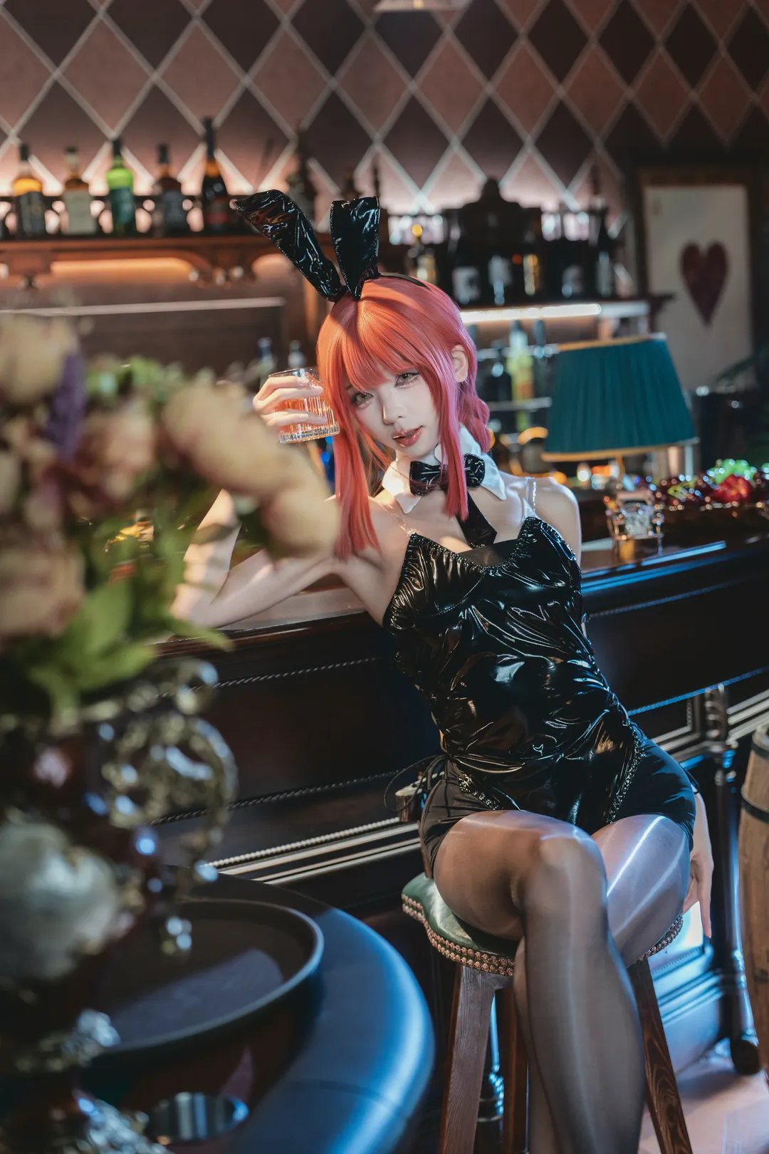 【玛奇玛cos】电锯人酒吧夜色，漆皮兔女郎登场 - 第 2 张