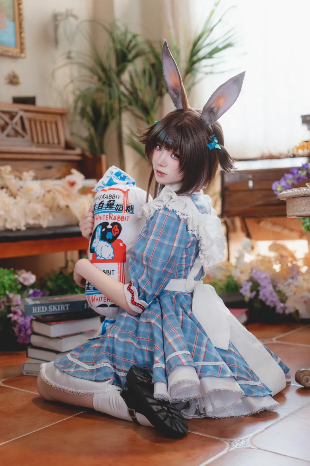 【阿米婭cos】明日方舟阿米婭揣著大白兔奶糖來啦 - 第 1 張