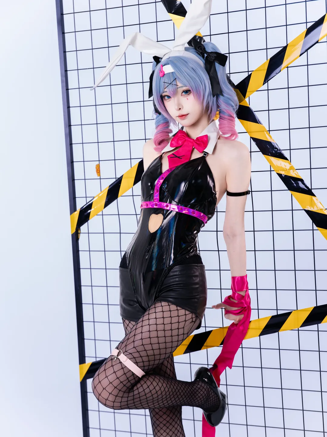 【初音未来cos】兔子洞主题演绎黑色胶衣兔女郎 - 第 8 张