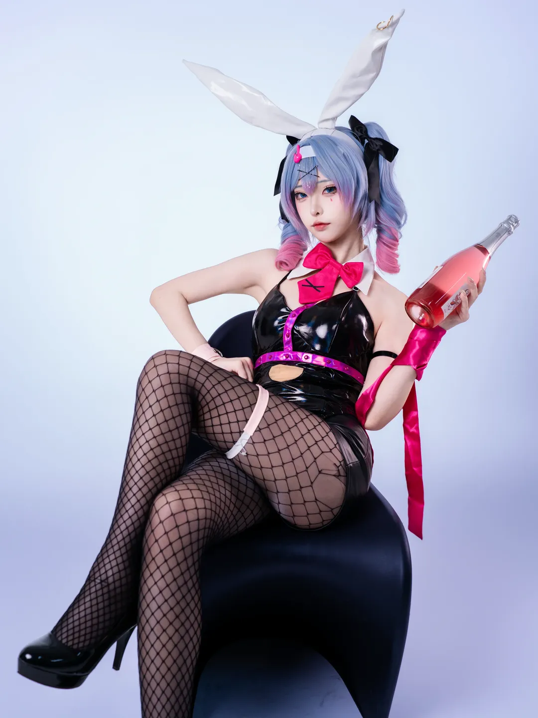 【初音未来cos】跳进兔子洞的兔女郎造型 - 第 2 张