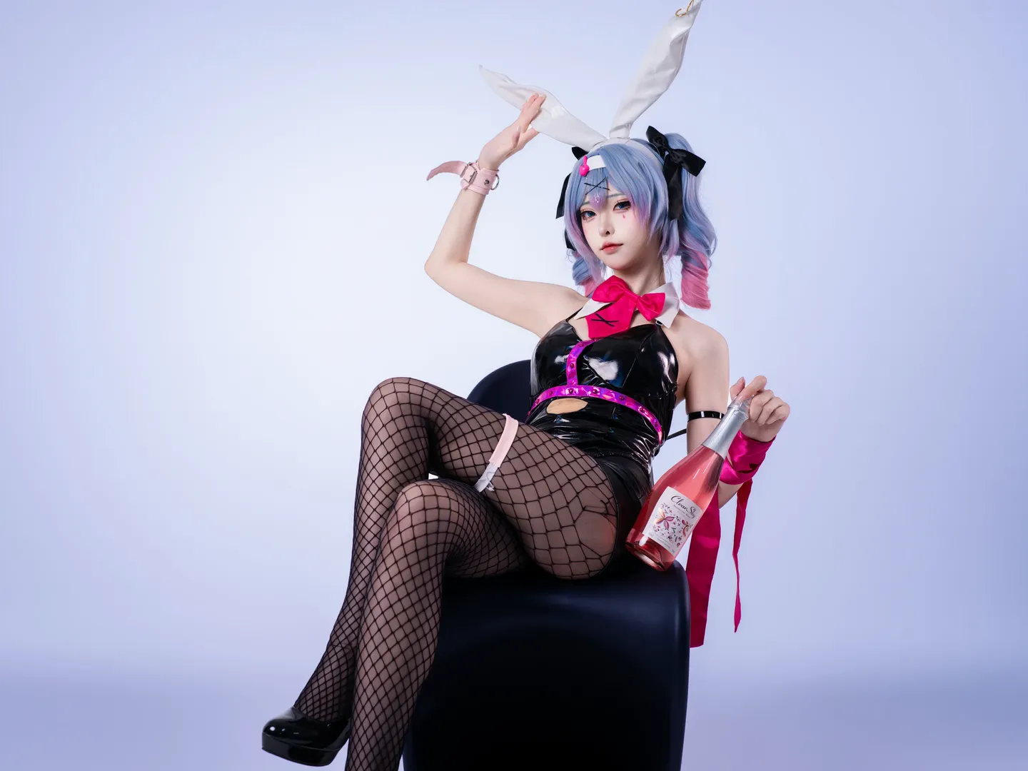 【初音未来cos】跳进兔子洞的兔女郎造型 - 第 7 张