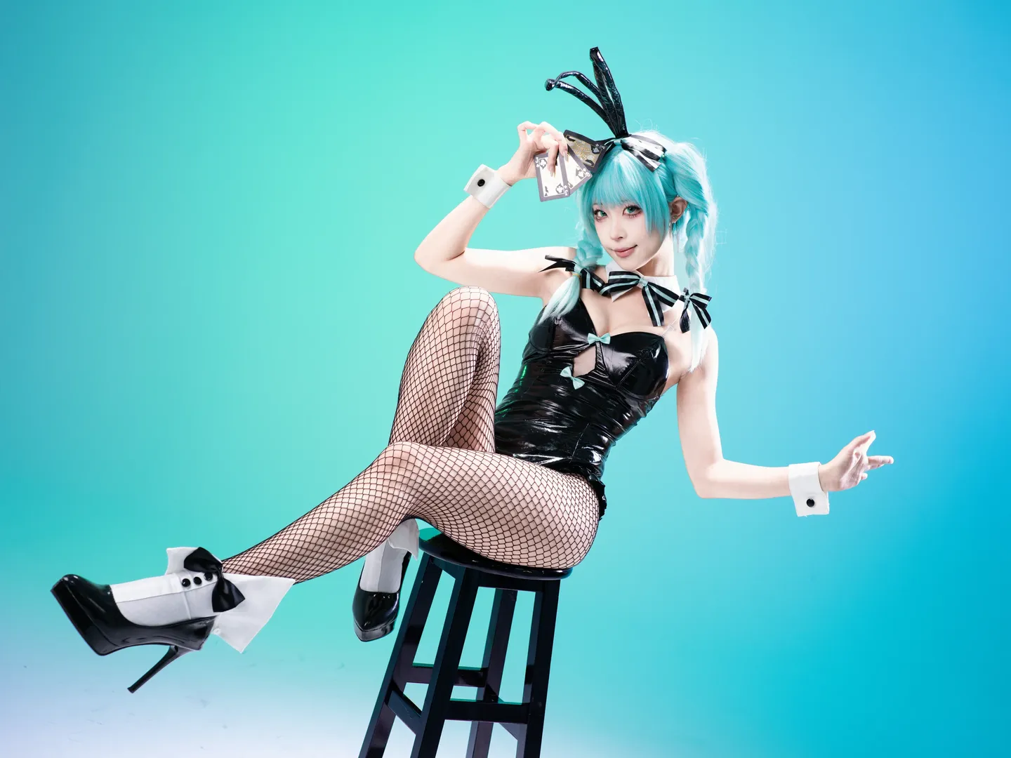 【初音未来cos】兔女郎造型的白棚摄影记录 - 第 12 张