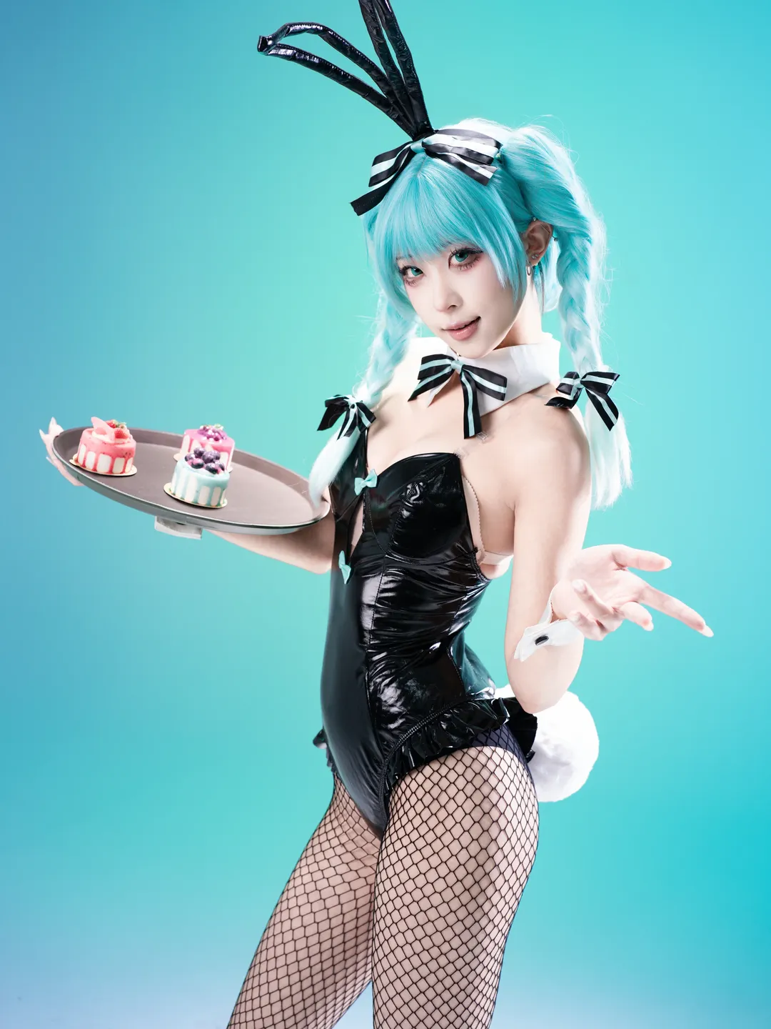 【初音未来cos】兔女郎造型的白棚摄影记录 - 第 7 张
