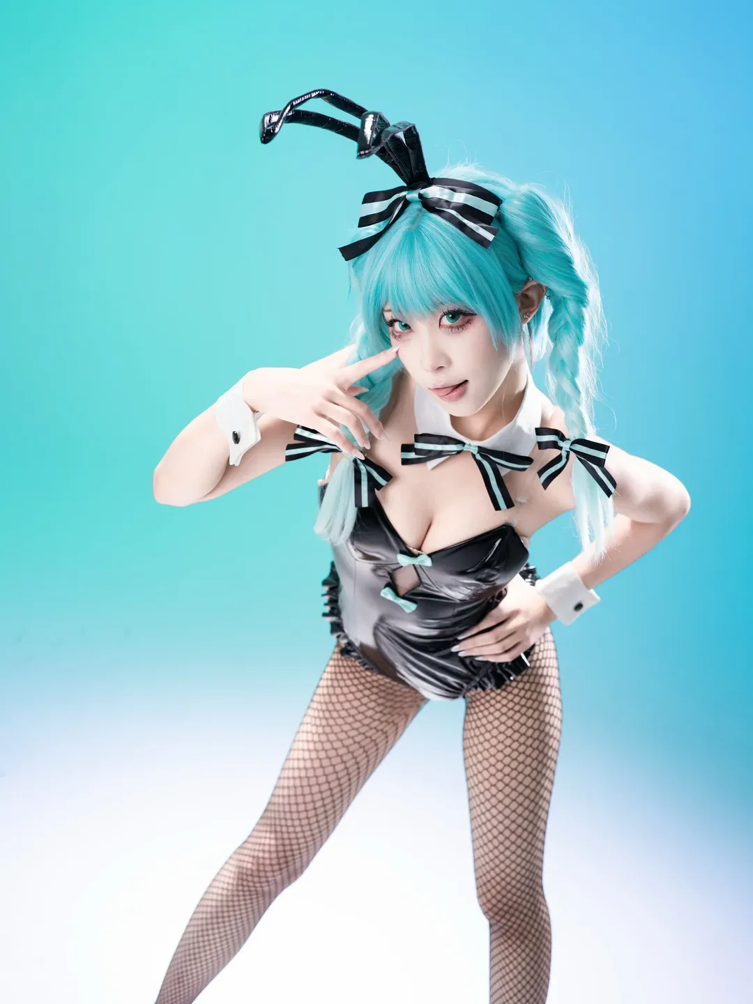 【初音未来cos】兔女郎造型Part.2的棚拍记录 - 第 4 张