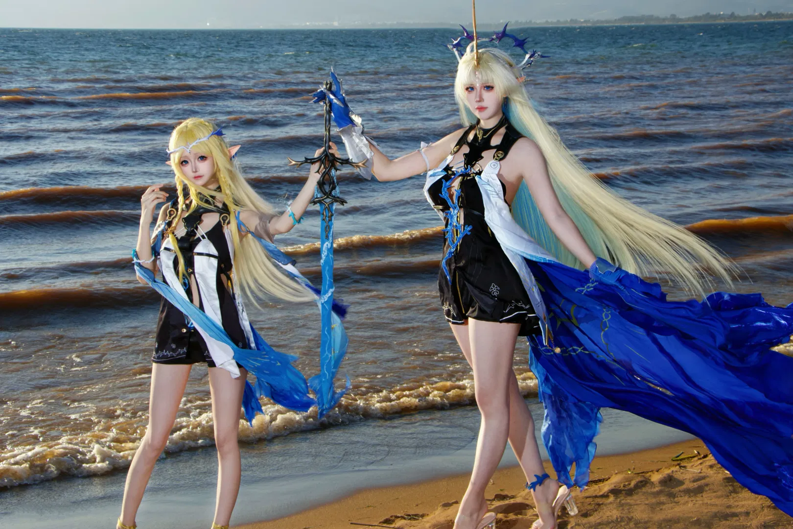 【卡提希婭cos】鳴潮聖女與大小卡的海灘奇遇 - 第 2 張