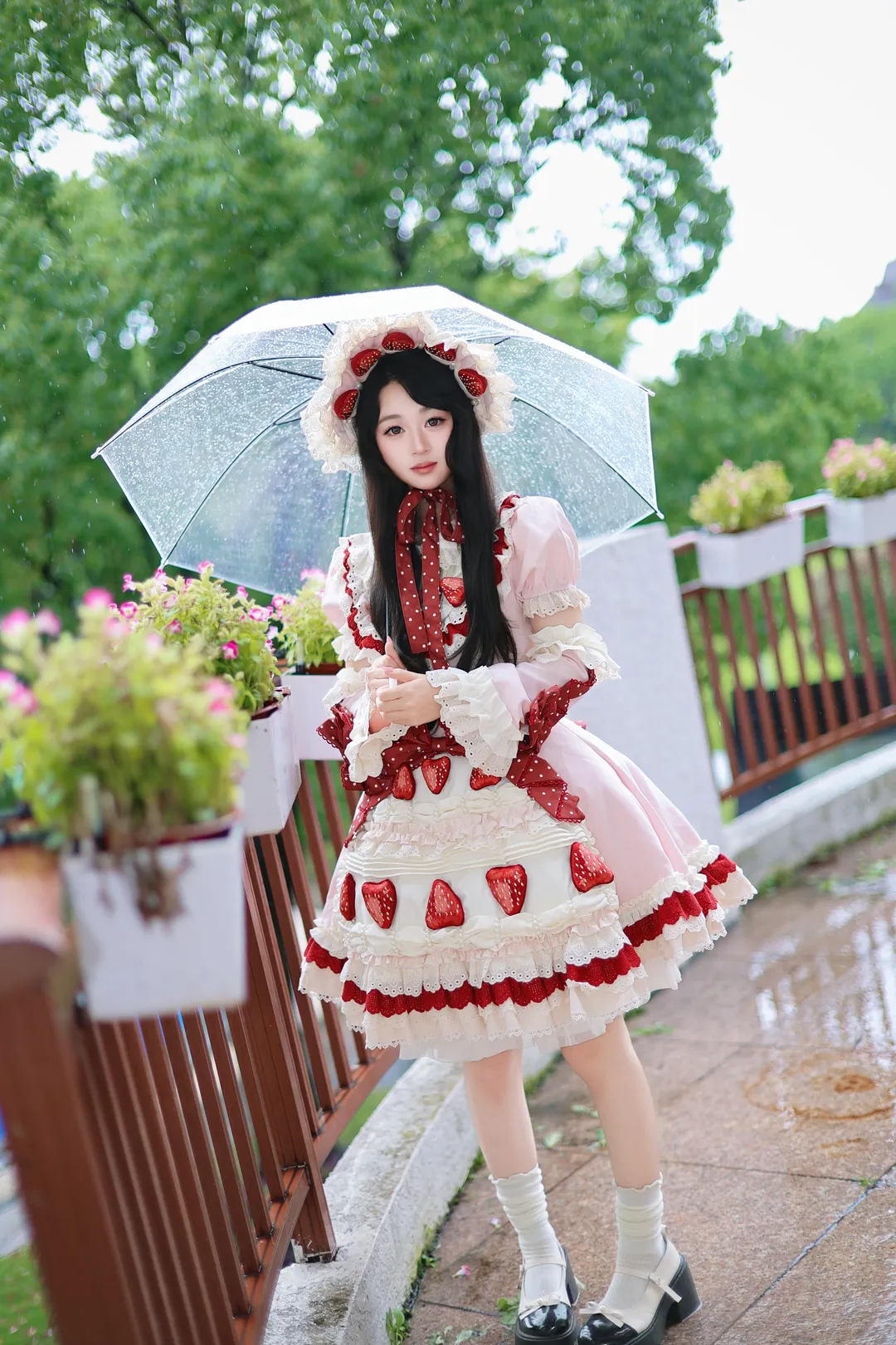 漫展雨天裡的草莓Lolita場照記錄 - 第 1 張