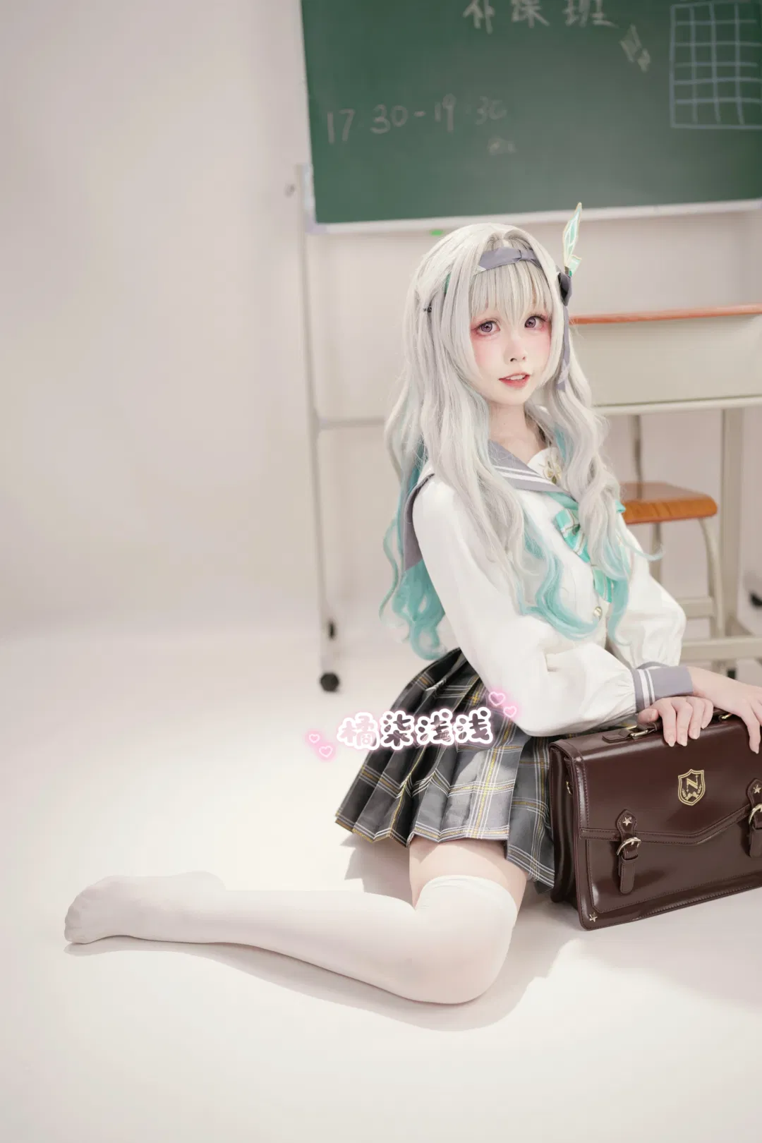 【流螢cos】崩壞星穹鐵道教室風JK制服白絲穿搭 - 第 4 張