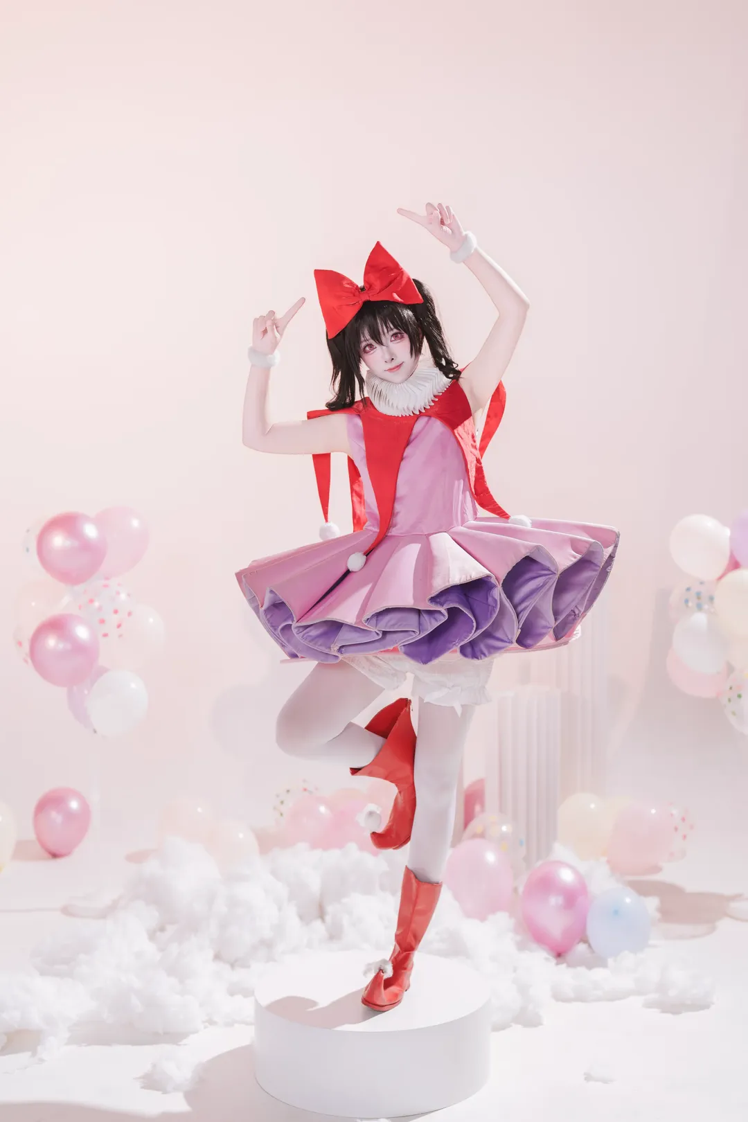 【矢泽妮可cos】粉色梦幻泡泡里的红蝴蝶结小偶像 - 第 3 张