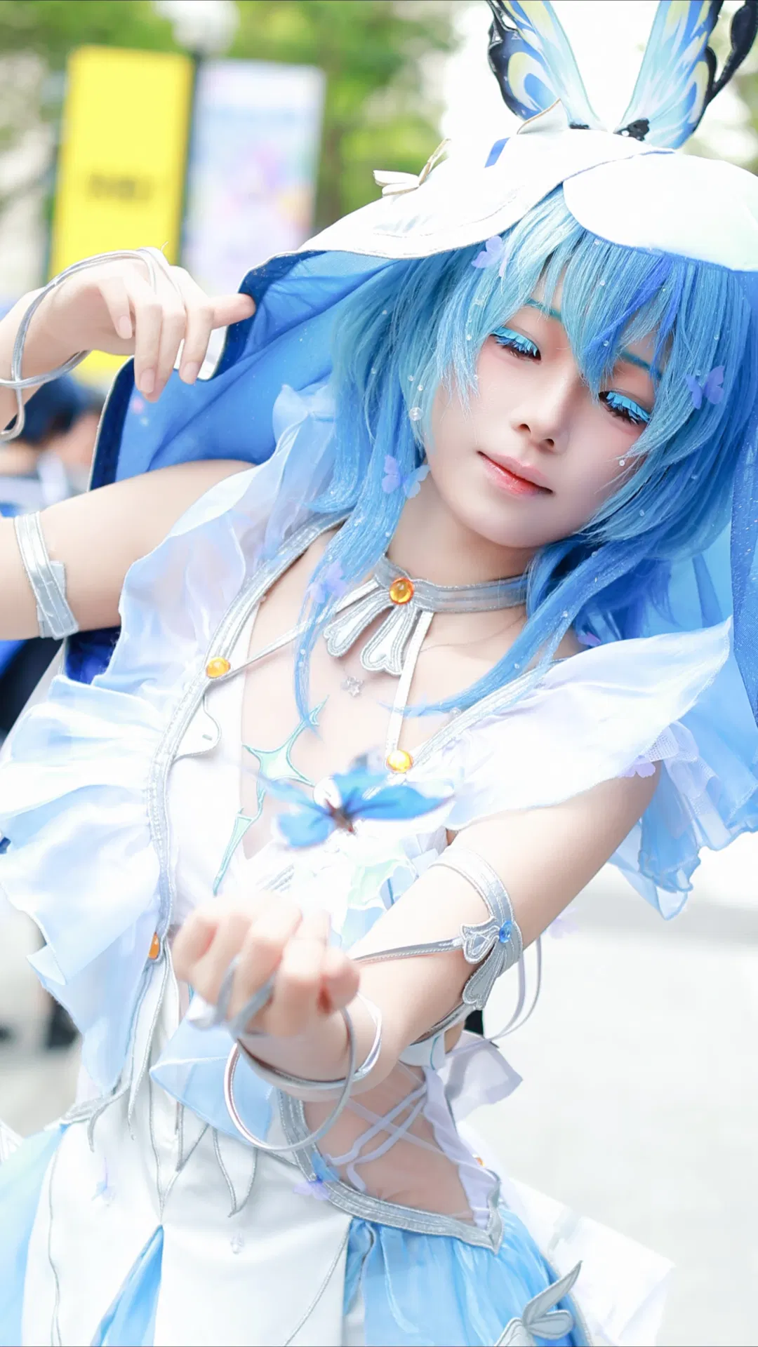 【守岸人cos】鸣潮蓝色守望者的萤火虫漫展返图 - 第 1 张