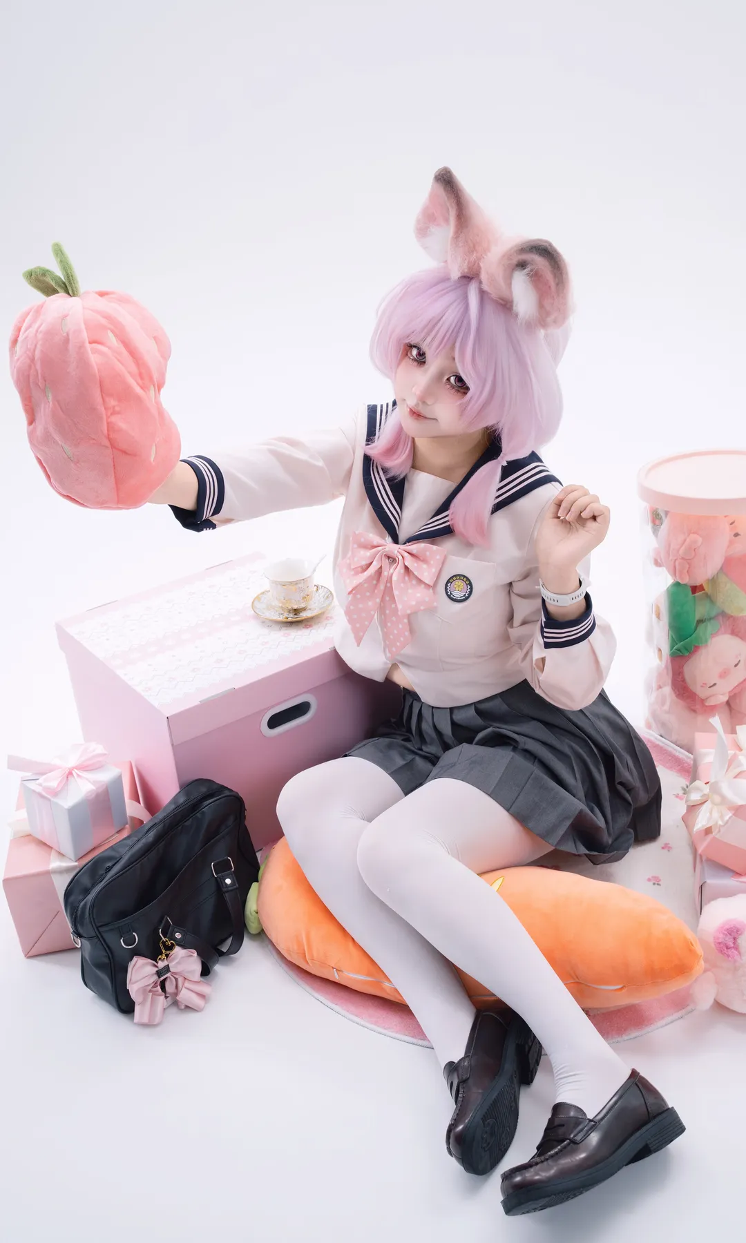 【珊比cos】白棚粉毛兽耳的生日庆祝与治愈时刻 - 第 3 张