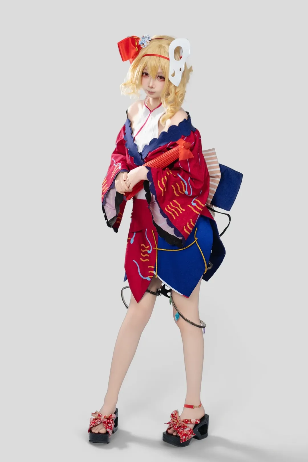 【芙兰朵露cos】东方project红蓝和服的拍摄动作解析 - 第 7 张