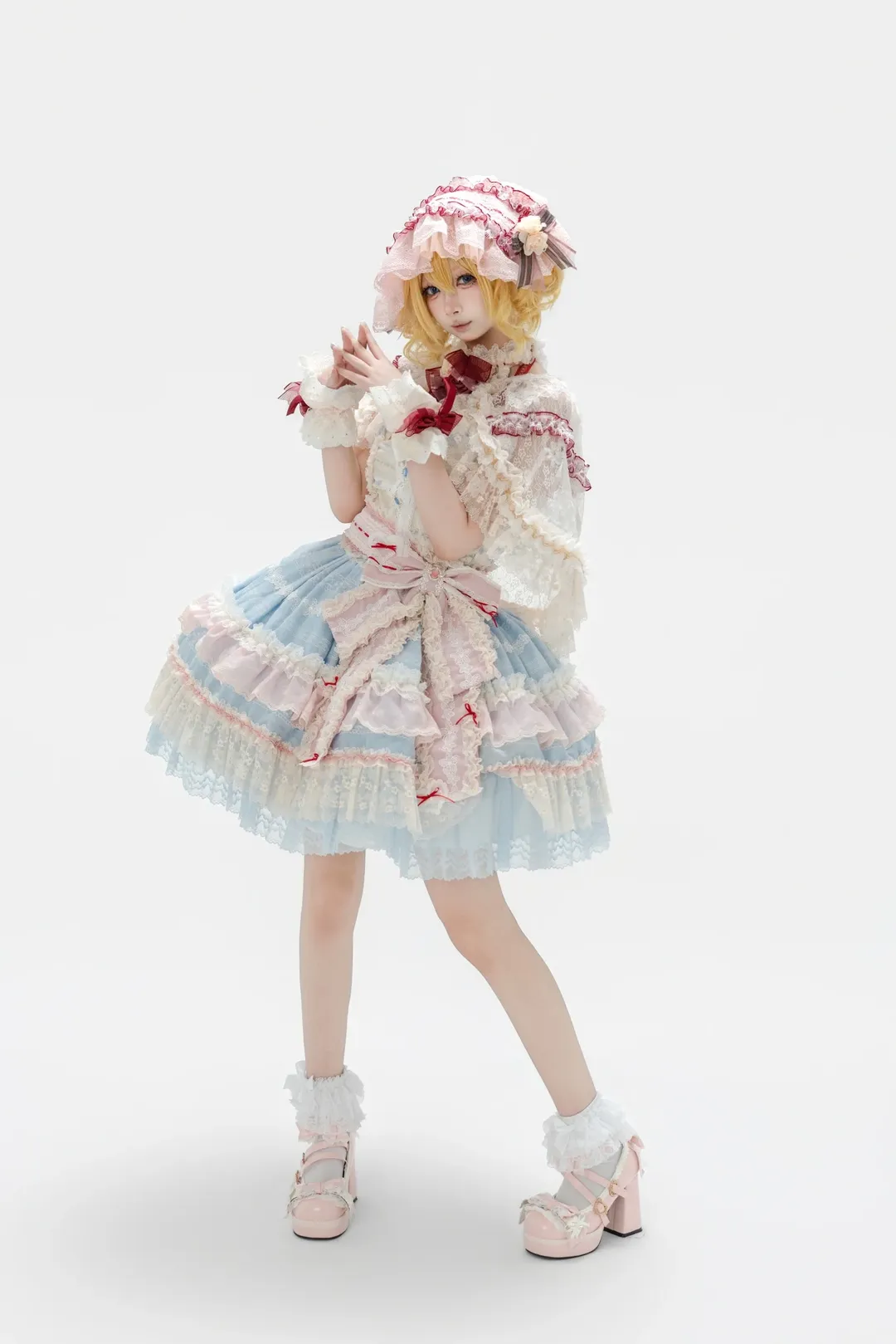 【爱丽丝·玛格特罗依德cos】东方Project doll系Lolita洋装动作参考 - 第 11 张